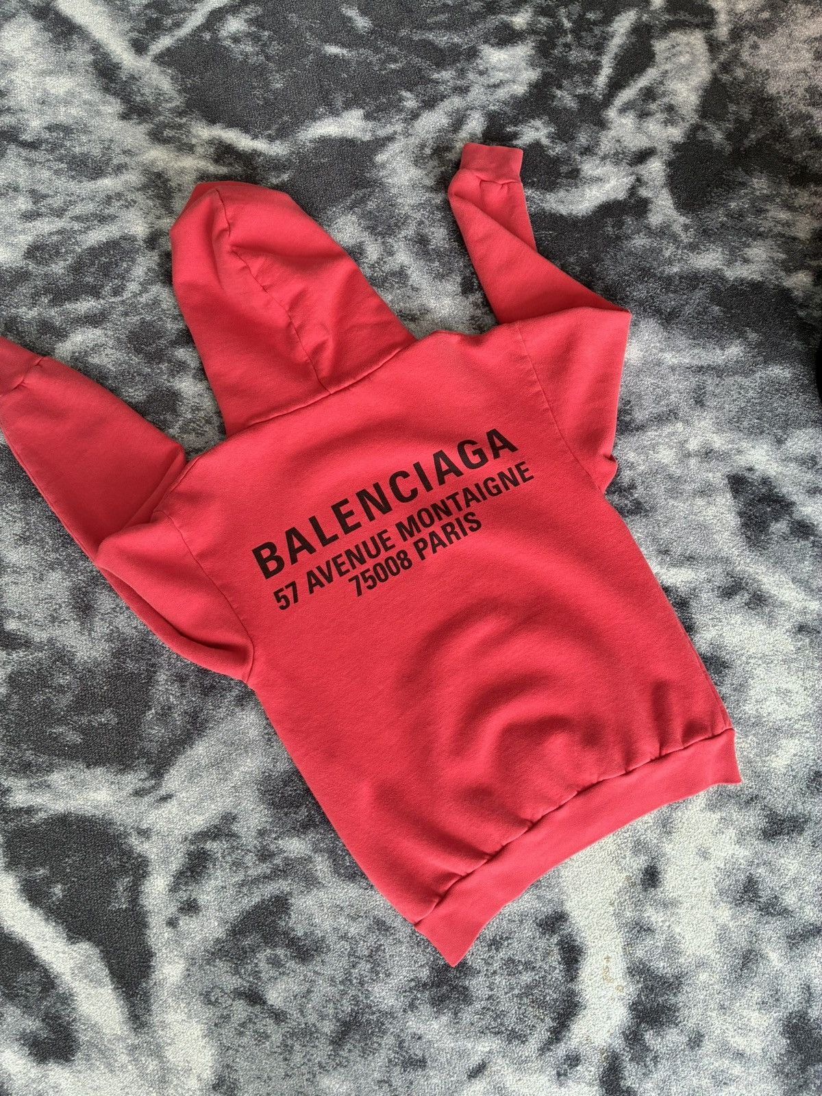 Balenciaga Balenciaga New Logo Out Now Size US M / EU 48-50 / 2 - 1 Thumbnail