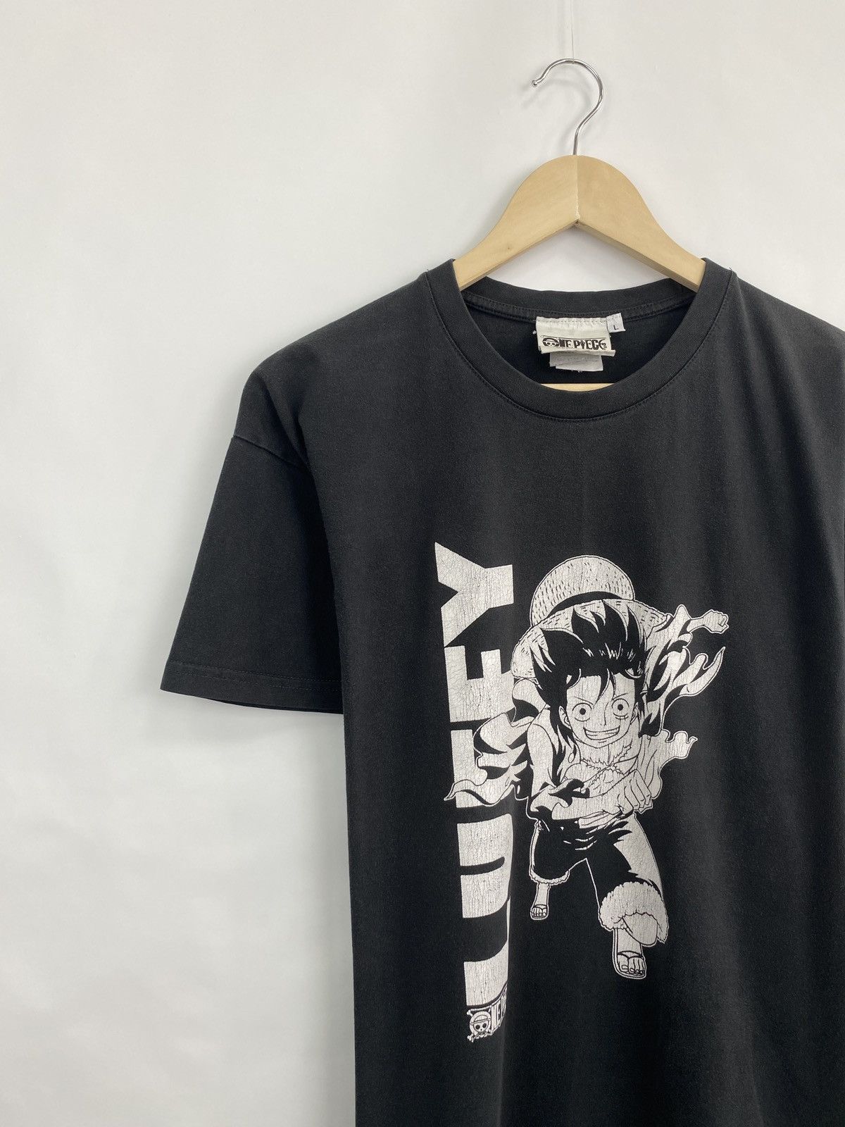One Piece 🇯🇵 Anima One Piece Rare Japan Movie Y2K Graphic Size US M / EU 48-50 / 2 - 2 Thumbnail