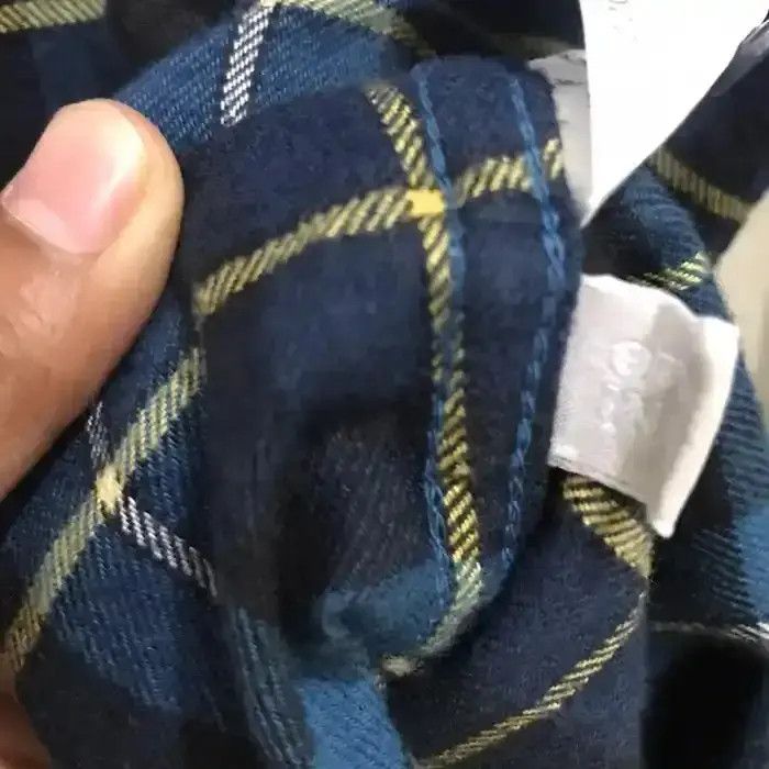 Flannel Japanese Brand Uniqlo Plaid Tartan Flannel Shirt Size US L / EU 52-54 / 3 - 4 Thumbnail