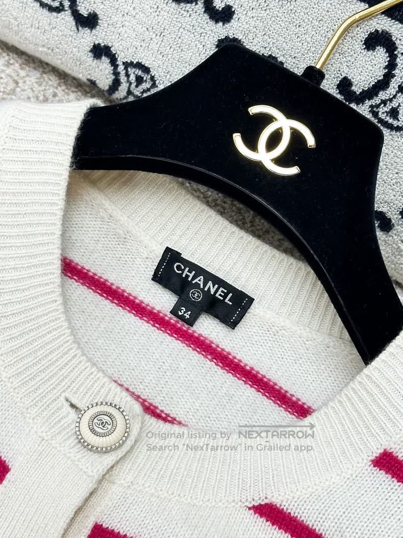 Chanel 20C early spring series beige colour knitted sweate