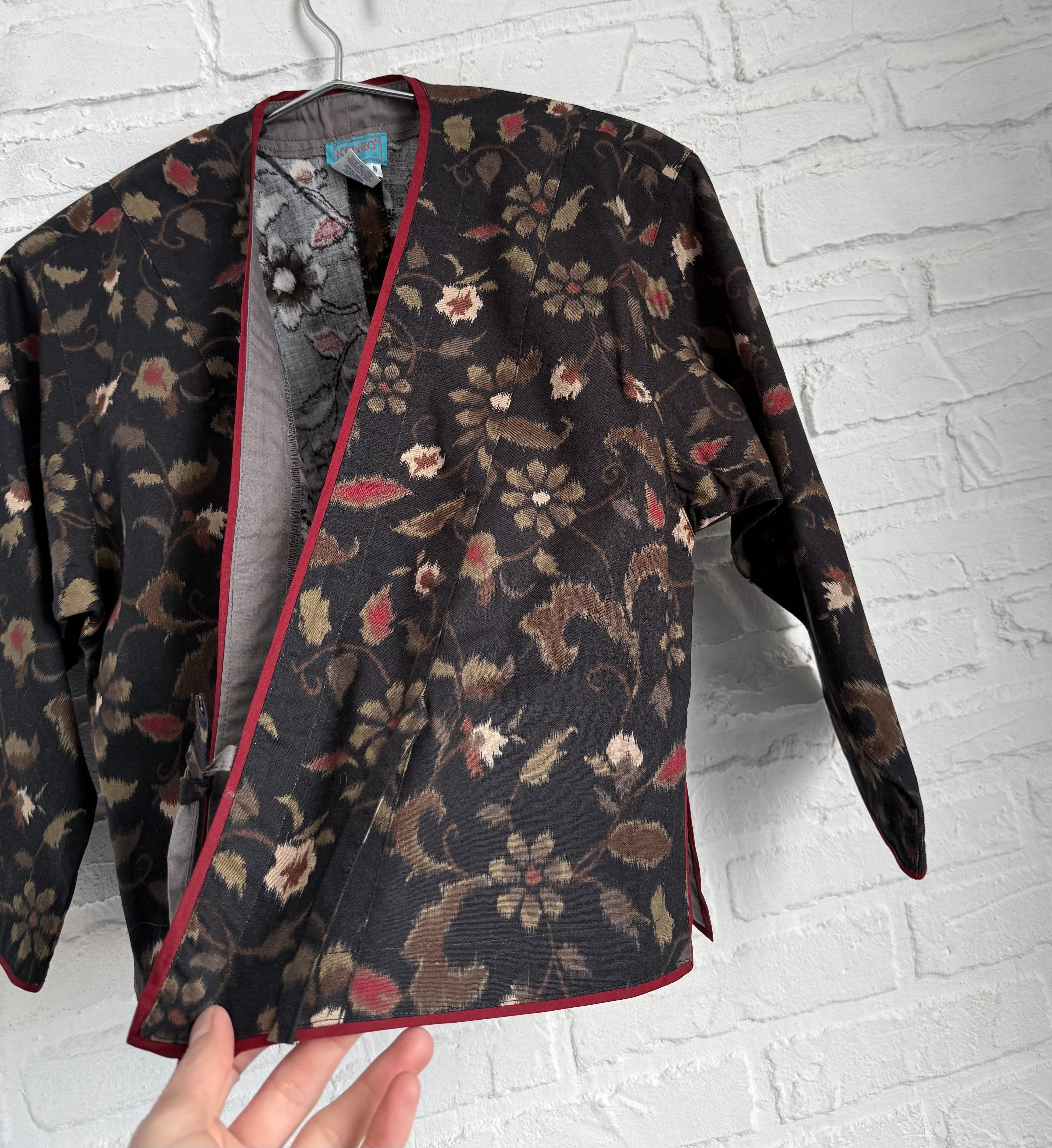 Kenzo Vintage 90s Kenzo Paris Floral Tapestry Jacket Kimono Size S / US 4 / IT 40 - 5 Thumbnail