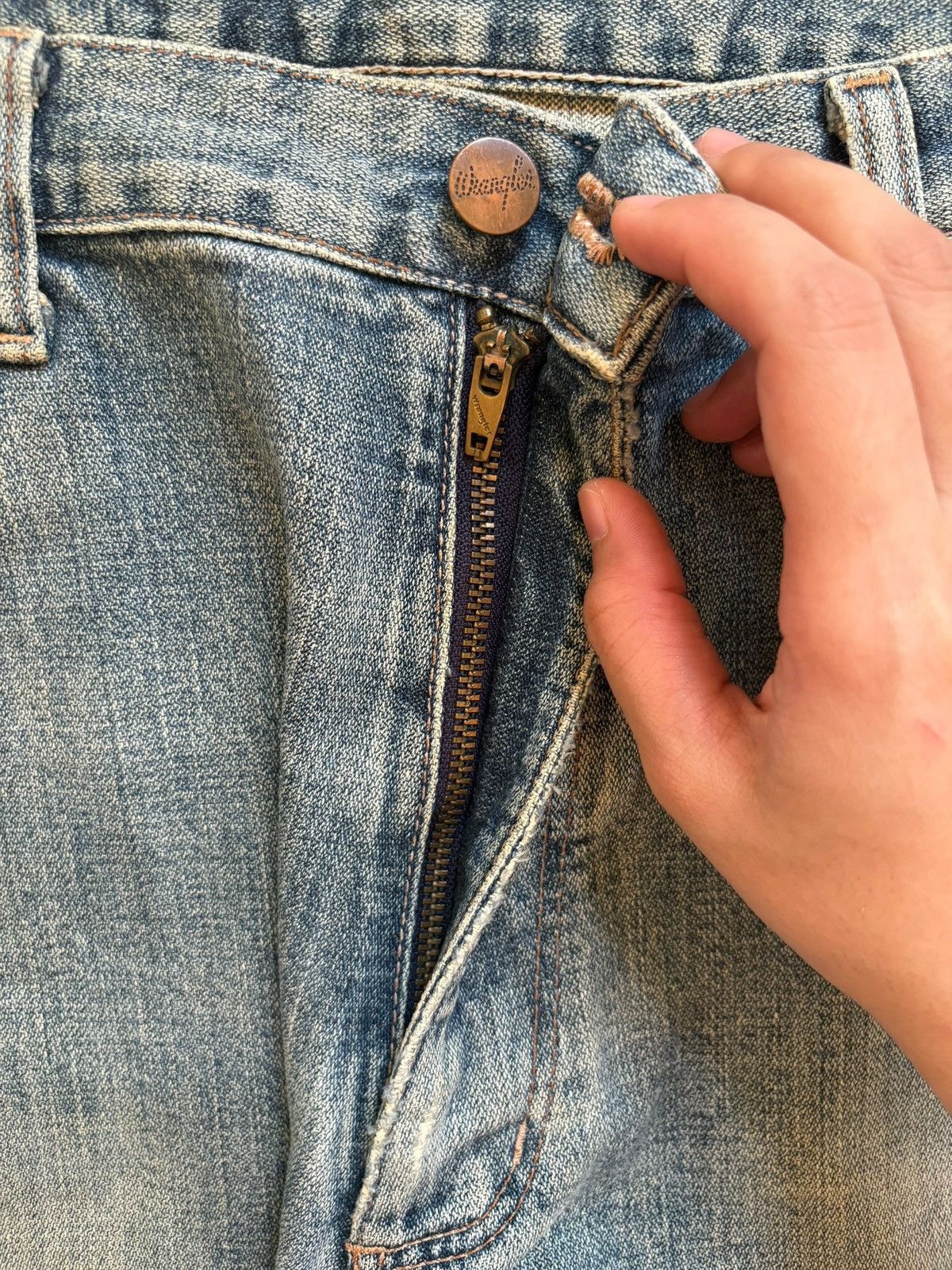 Japanese Brand × Wrangler Vintage Wrangler Rusty Mud Wash Distress Rip Baggy Jeans Size US 33 - 3 Thumbnail