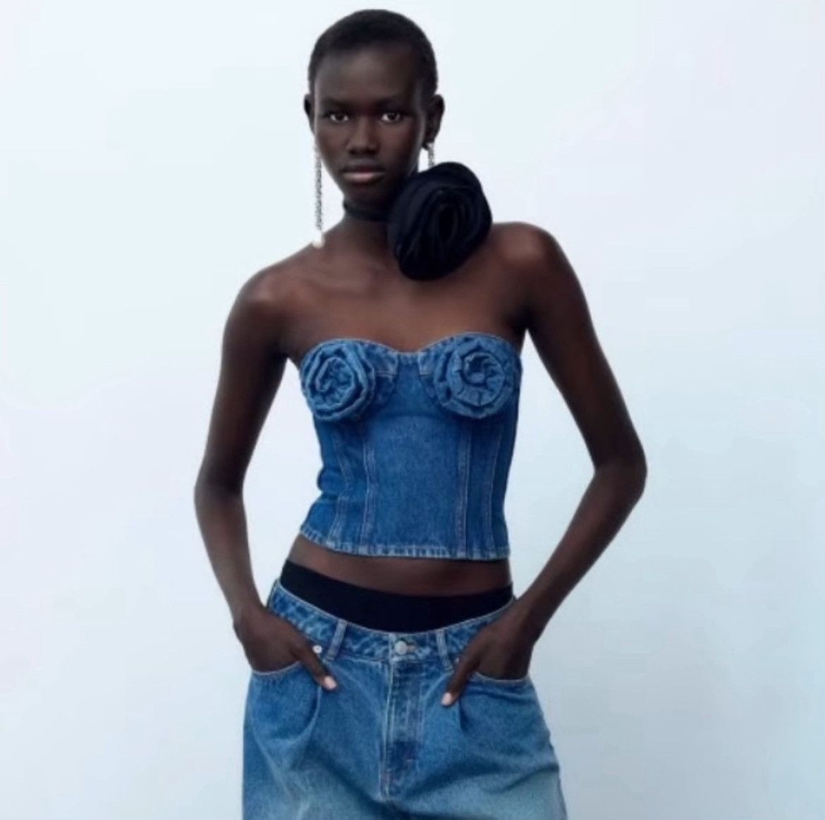 Magda Butrym Magda Butryn H&M bustier rosette top Size XXL / US 16-18 / IT 52-54 - 1 Thumbnail