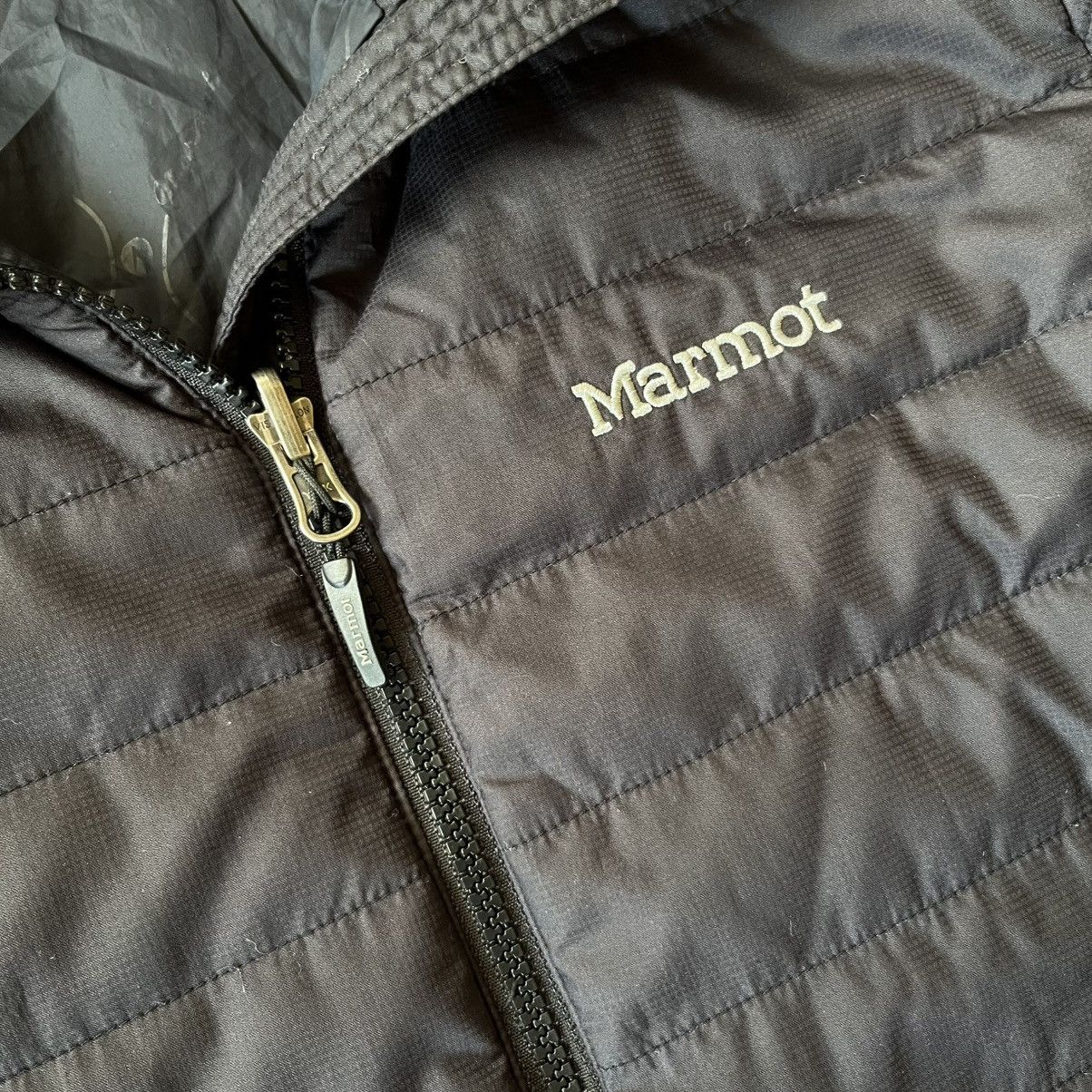 Marmot Marmot Women’s Jacket Size M Outdoor Hiking Waterproof Coat Size M / US 6-8 / IT 42-44 - 3 Thumbnail