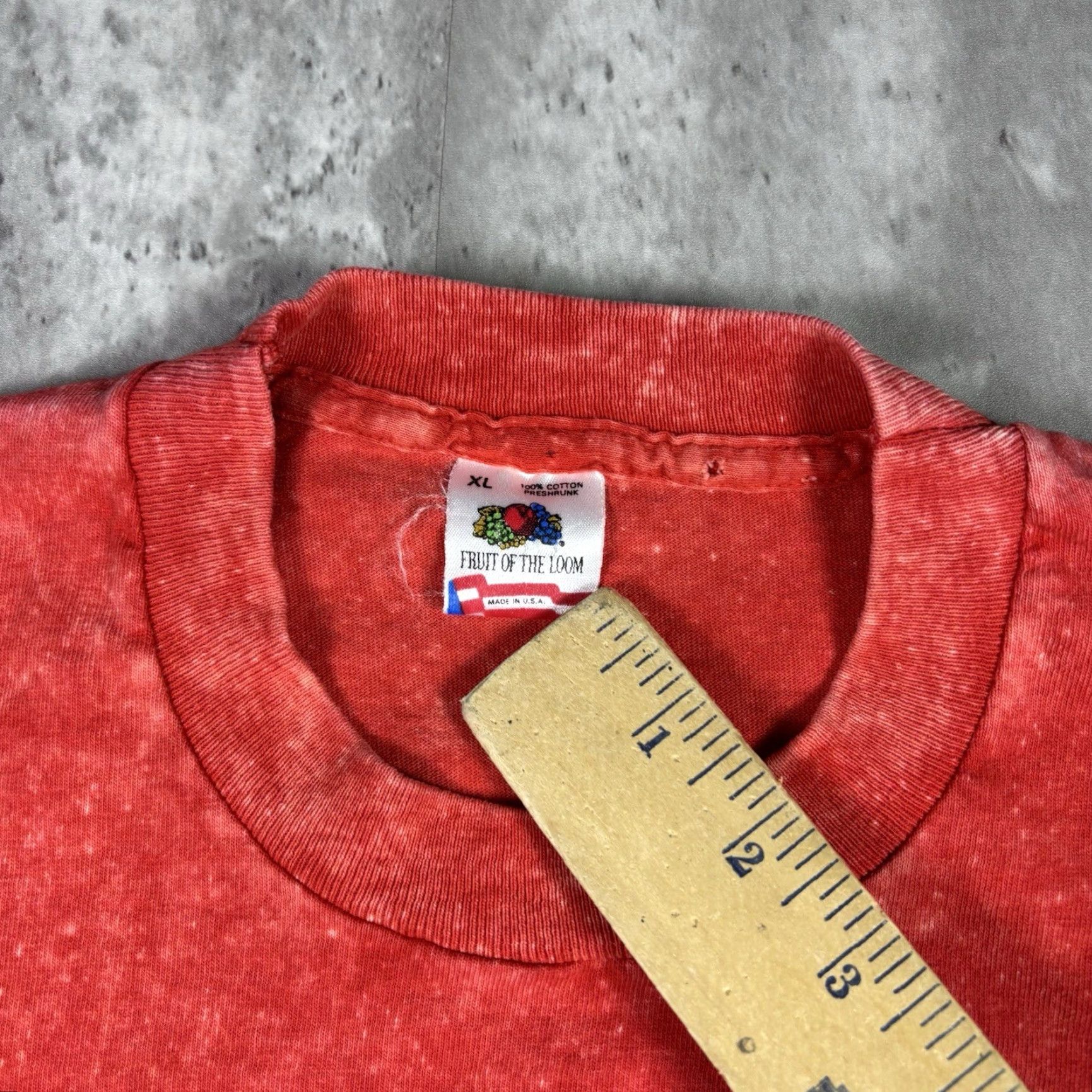 Fruit Of The Loom VINTAGE Boogies Diner Chicago T Shirt Promo Art Single Stitch Adult XL 90s Shirt Mens Red Cotton Graphic Print 90s Stitch Crew Neck Vintage Size US XL / EU 56 / 4 - 5 Thumbnail