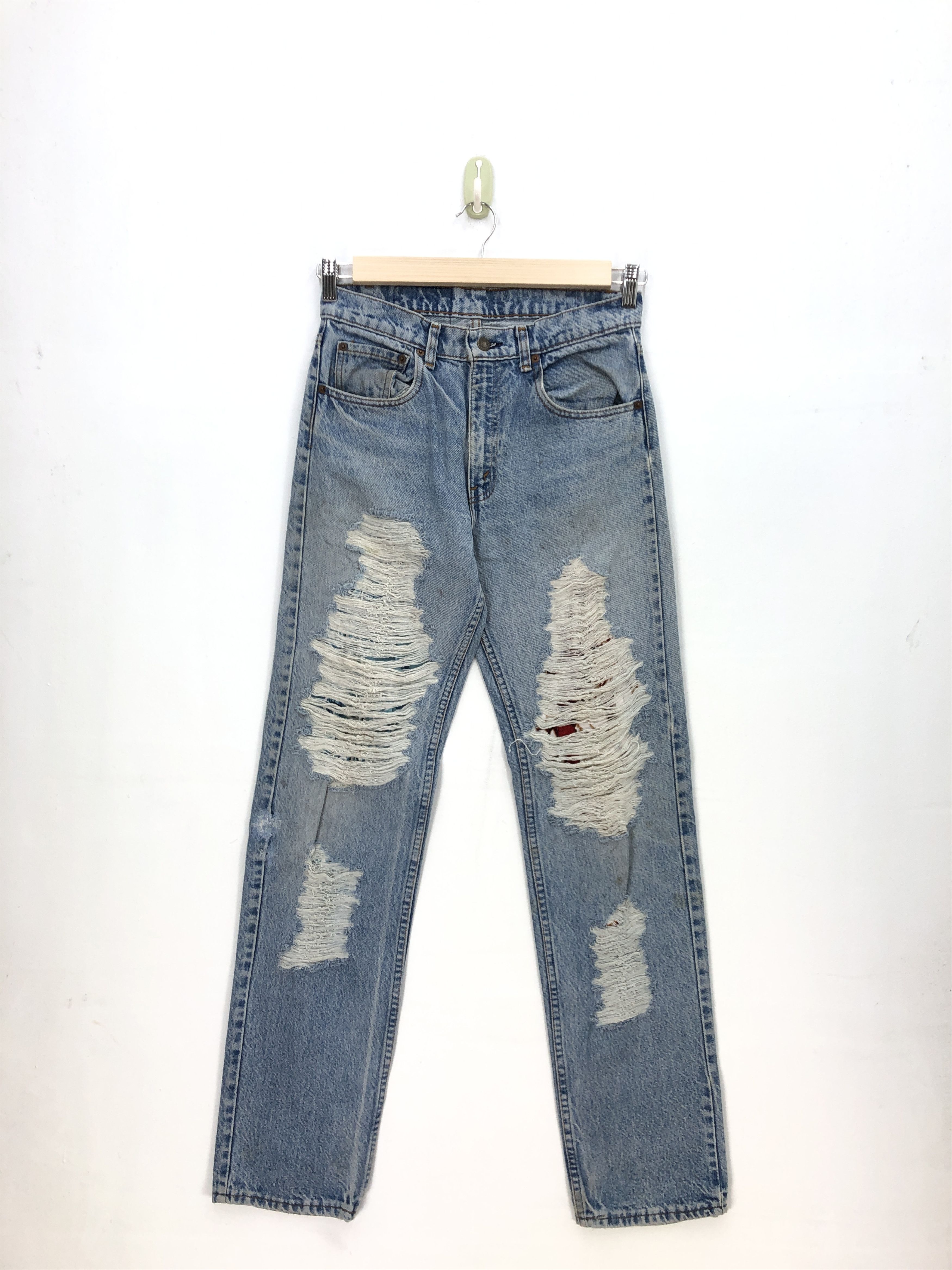 Levi's Vintage Levis 505 Distressed Jeans Levi's Denim Ripped Pants Size 28" / US 6 / IT 42 - 1 Thumbnail