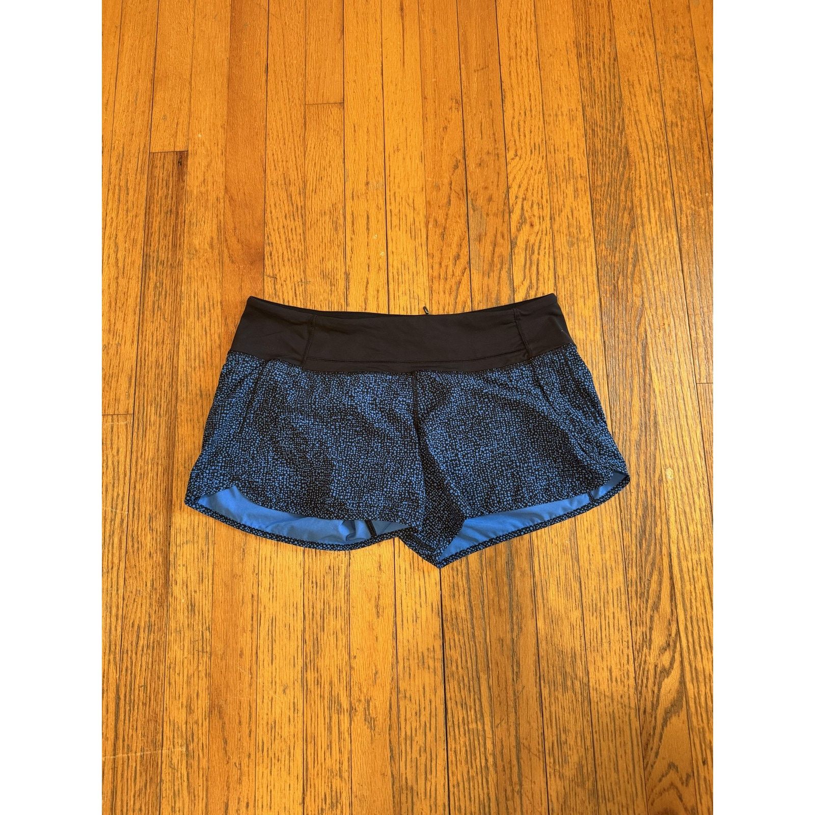Lululemon Lululemon Womens Running Athletic Shorts 10 Size 32" / US 10 / IT 46 - 1 Thumbnail