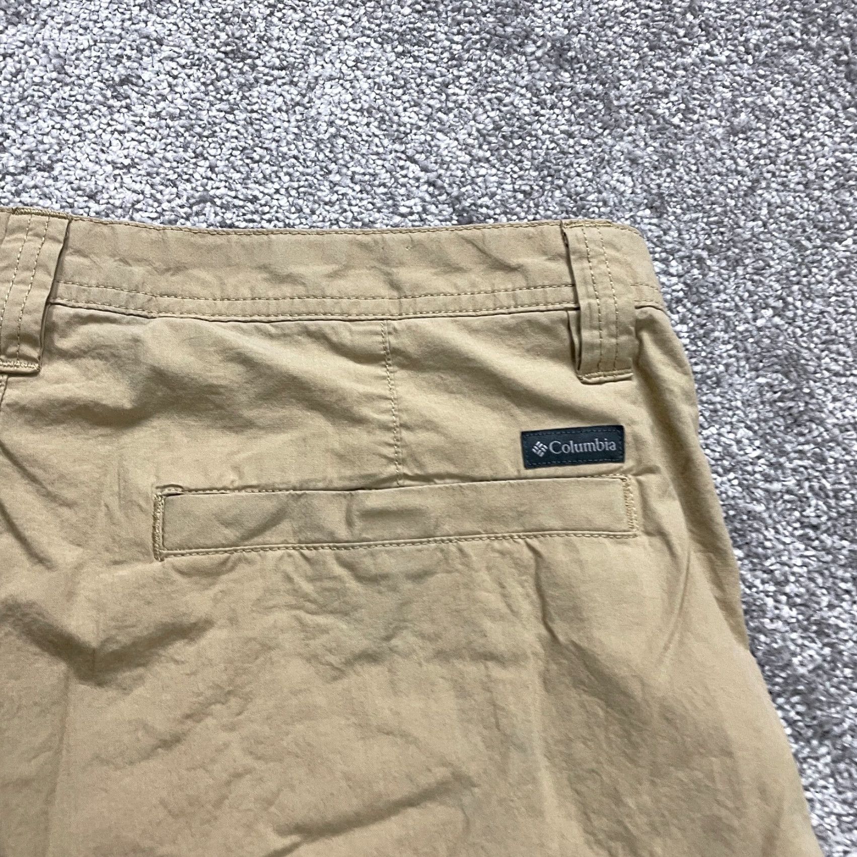 Vintage Columbia Men's Chino Shorts - Regular Fit, Size 34, Brown Cotton Flat Front Casual Outdoor 9" Inseam Size US 34 / EU 50 - 3 Thumbnail
