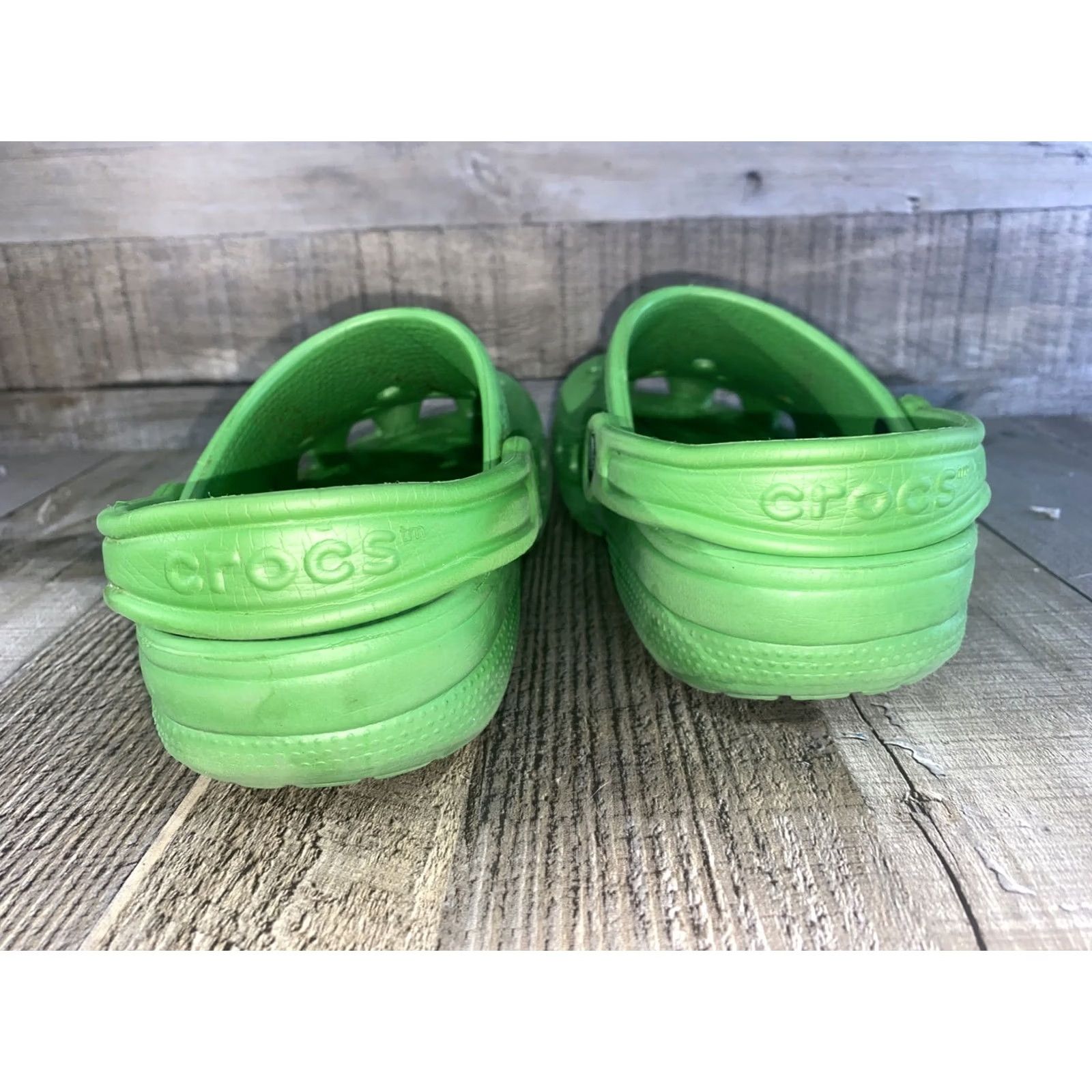 Crocs Crocs Classic Clog Slip-On Lime Womens 5 Shoes Slip-On Casual Comfort Lightweight Rubber Crocs 10001-3U4 Mens Ladies Womens Size US 7 / IT 37 - 4 Thumbnail