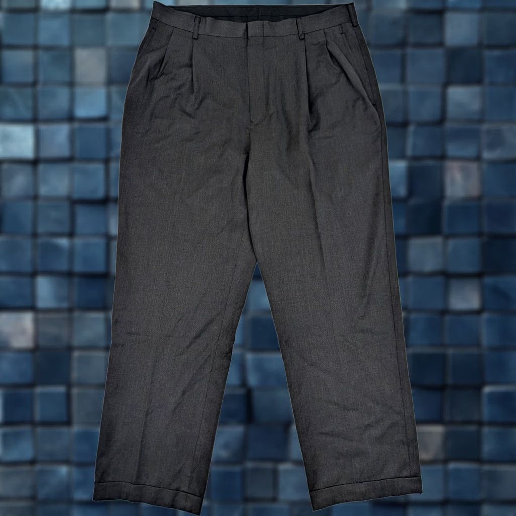 Jos. A. Bank Jos. A. Bank Traveler's 100% Wool Pleated Dress Pants Men 36x30 Gray Size US 36 / EU 52 - 1 Thumbnail