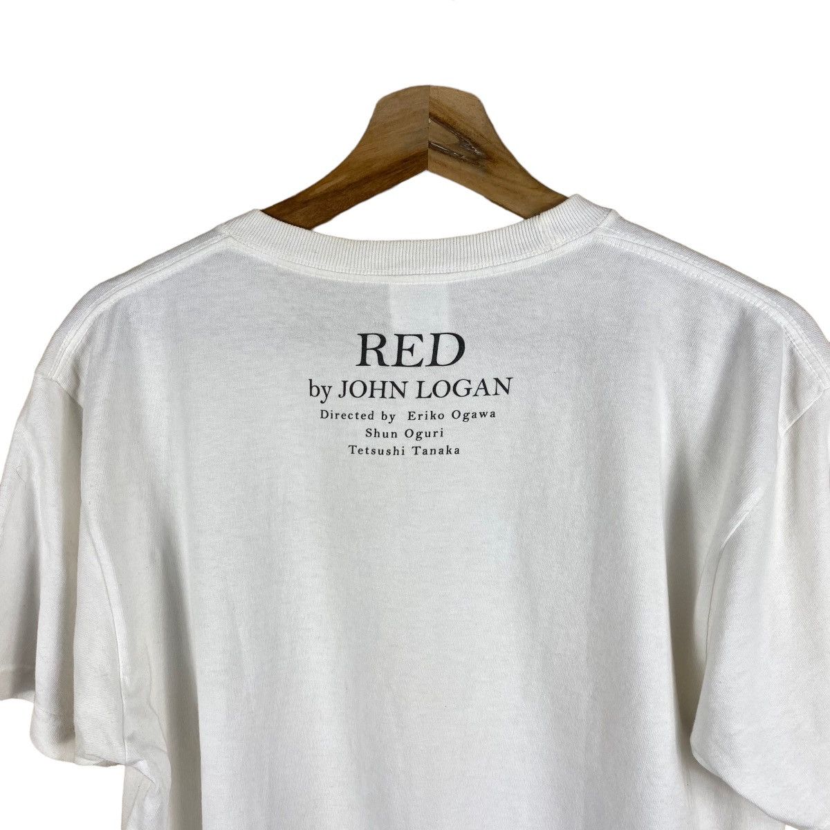 Other RED BY JOHN LOGAN ART DRAMA T SHIRT Size US L / EU 52-54 / 3 - 3 Thumbnail