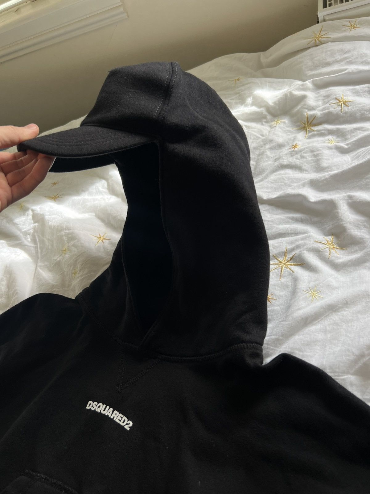 Dsquared2 DSQUARED2 ATTACHED CAP LOGO CROPPED HOODIE WOMEN Size L / US 10 / IT 46 - 10 Thumbnail