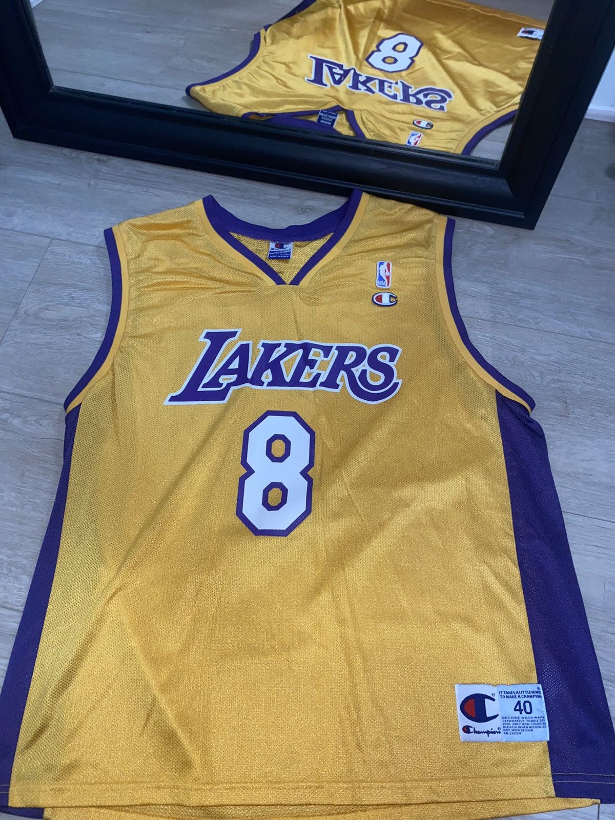 NBA × Vintage Rare Vintage / Y2K 90s Champion LA Lakers Kobe Bryant #8 Size US M / EU 48-50 / 2 - 1 Thumbnail