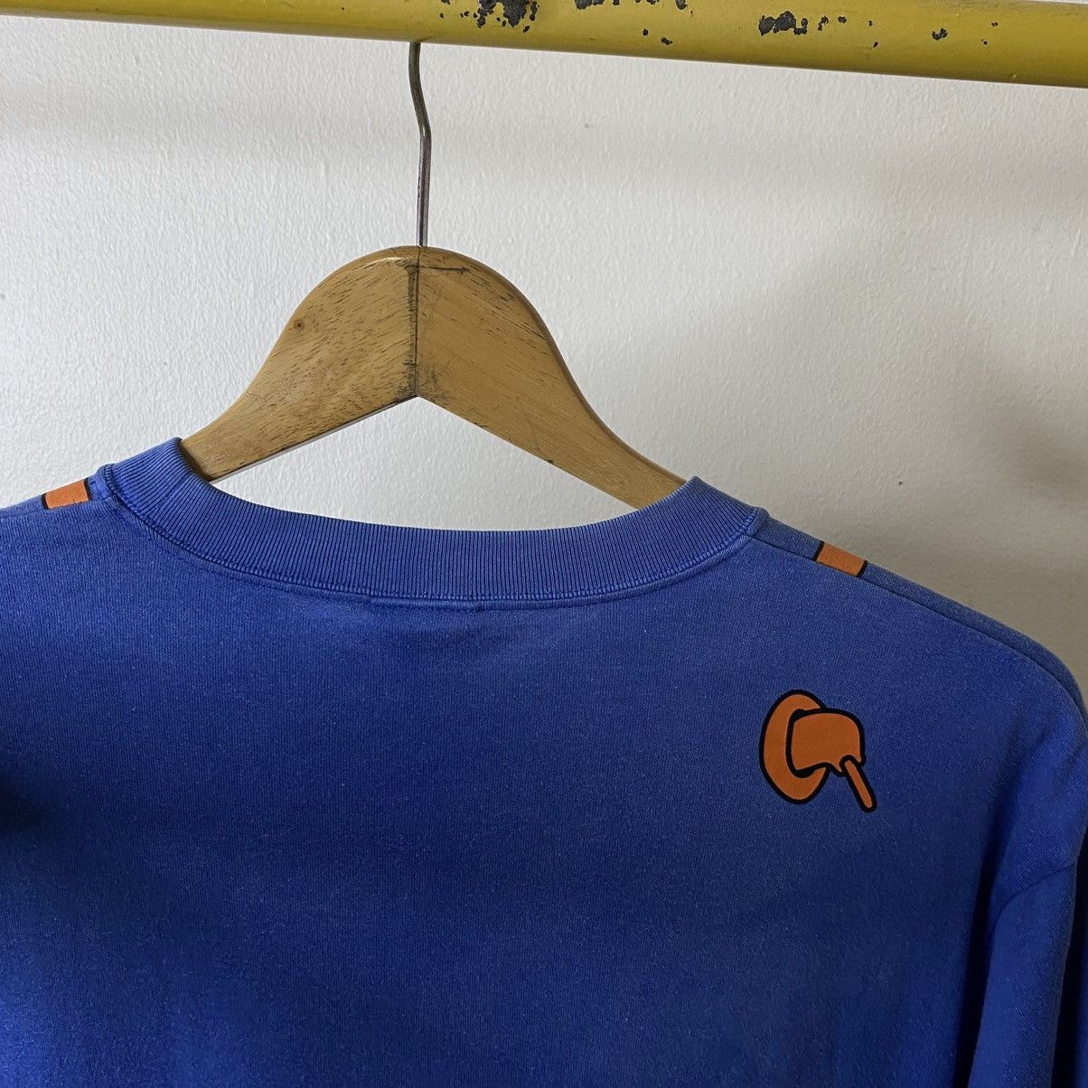Nike Vintage 2000s Nike Rare Graphic T Shirt Size US L / EU 52-54 / 3 - 8 Thumbnail