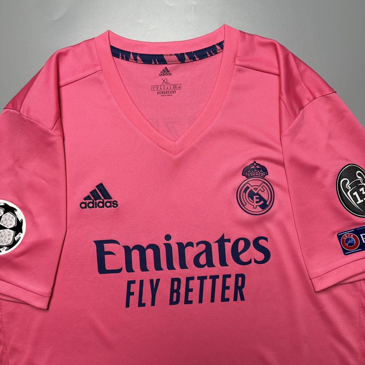 Vintage REAL MADRID ADIDAS 2020/2021 FOOTBALL AWAY JERSEY #9 BENZEMA Size US XL / EU 56 / 4 - 4 Thumbnail