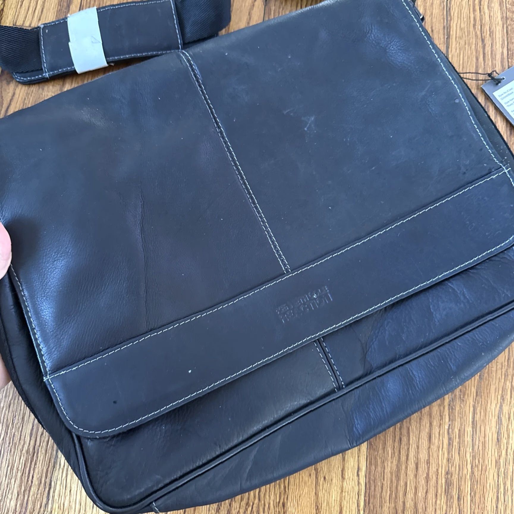 Kenneth Cole Kenneth Cole Reaction Colombian Leather Messenger Bag Dark Brown Medium Mens Leather Bag Size ONE SIZE - 2 Thumbnail