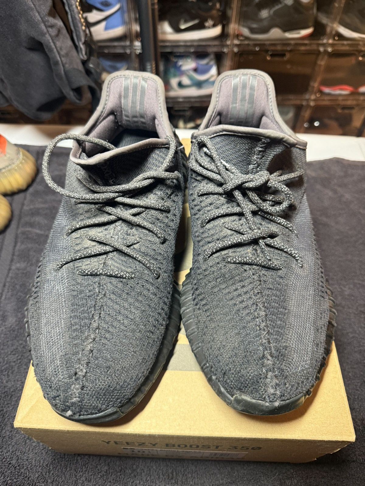Adidas × Kanye West Adidas yeezy boost 350 v2 BLACK Size US 10.5 / EU 43-44 - 3 Thumbnail
