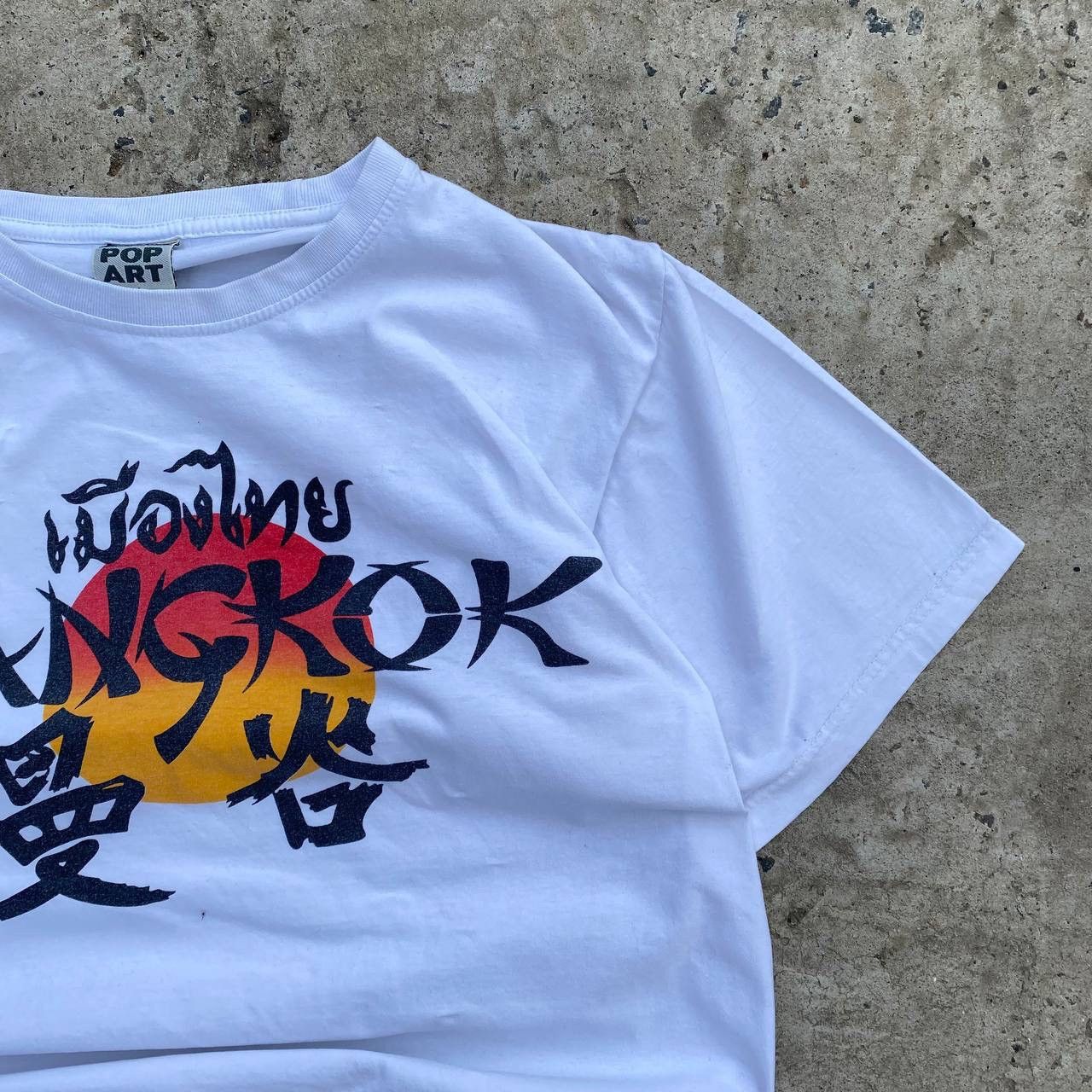Japanese Brand Vintage Adult Bangkok T-shirts Big Logo Japan Size S Y2K 00s Size US S / EU 44-46 / 1 - 5 Thumbnail