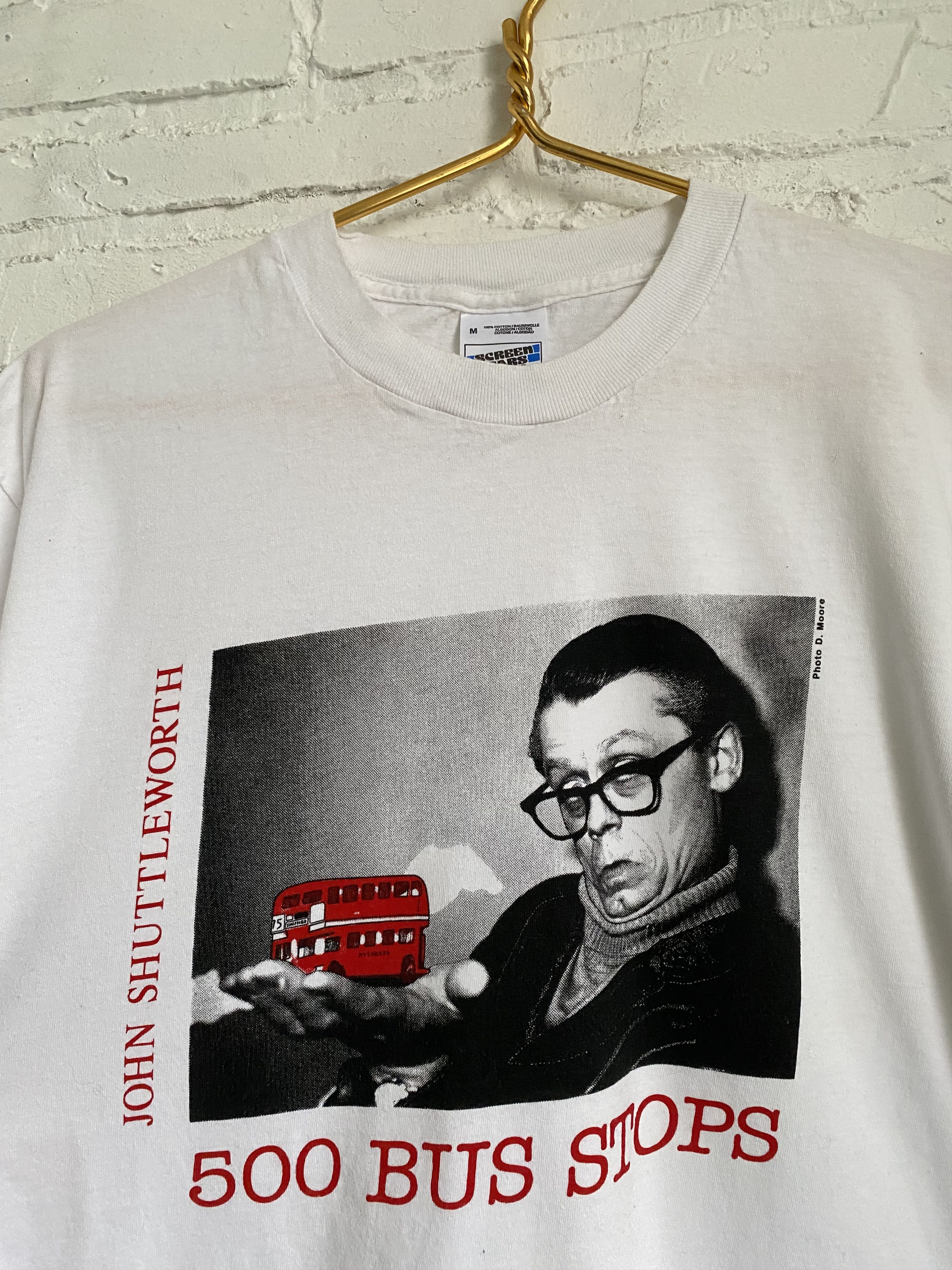 Vintage Vintage 90s 500 bus stops movie John Shuttleworth t-shirt Size US M / EU 48-50 / 2 - 2 Thumbnail