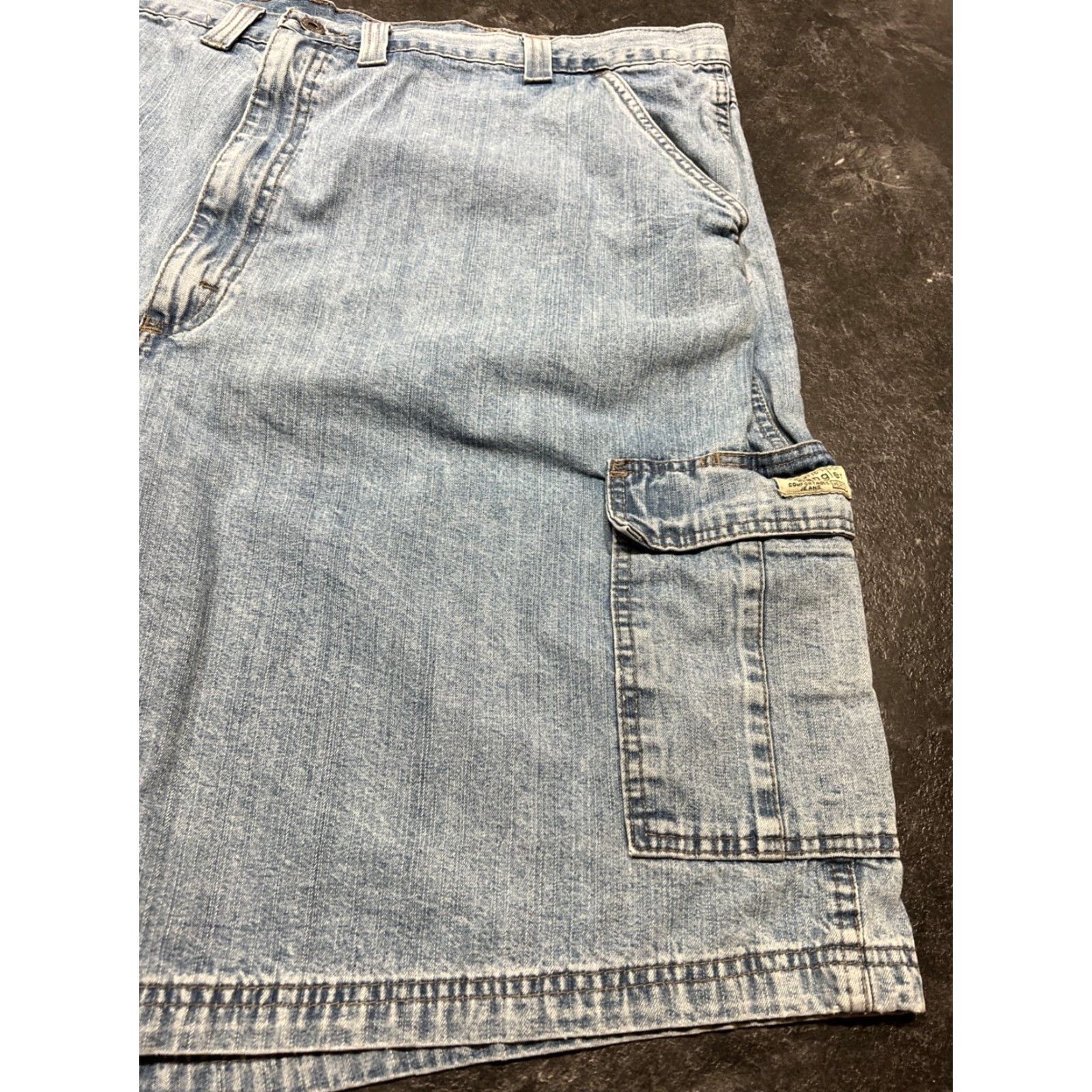 Wrangler Wrangler Denim Jean Shorts Cargo 46 Relaxed Fit Blue Men’s Y2K Size US 30 / EU 46 - 2 Thumbnail