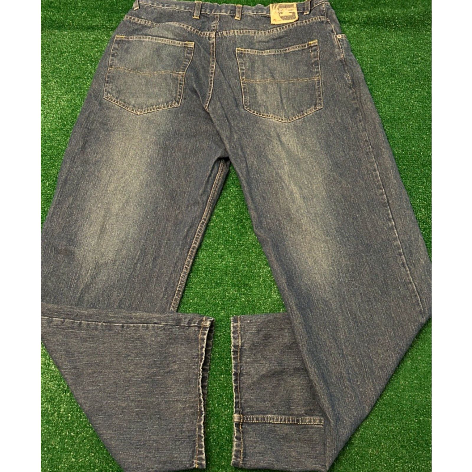 Phat Farm VINTAGE Phat Farm Jeans Mens Size 36 Baggy Hip Hop Skater Grunge Wide-Leg Denim Blue 36x33 Pockets Y2K 90s 2000s VTG Mens Size US 36 / EU 52 - 2 Thumbnail