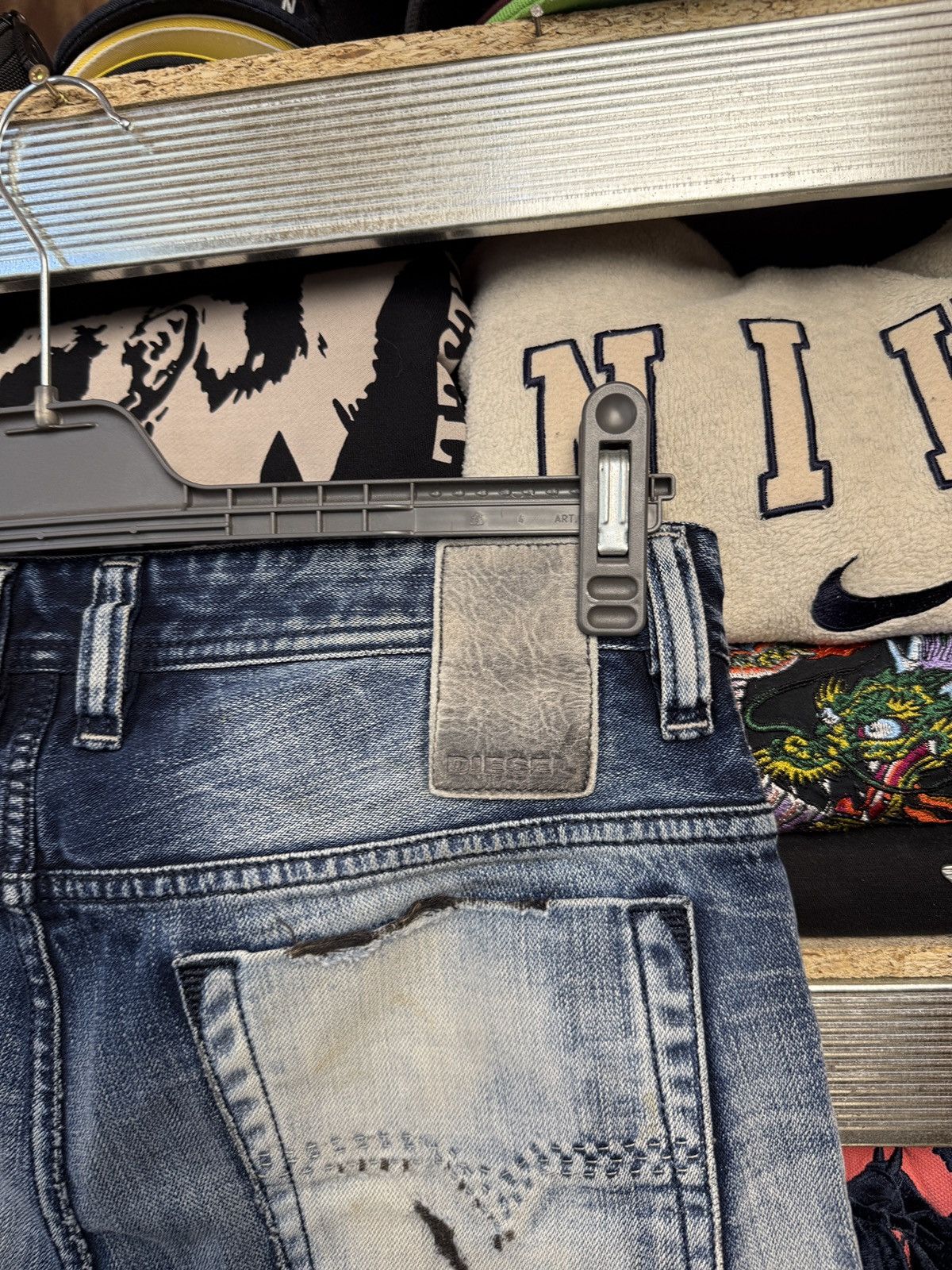 Diesel Y2K Distressed Diesel Avant Garde Jeans Baggy Size US 29 - 11 Thumbnail