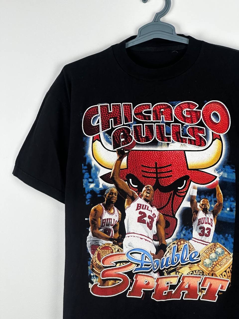 NBA 1998 Vintage Chicago Bulls Double 3 Peat T-Shirt Size US XL / EU 56 / 4 - 3 Thumbnail