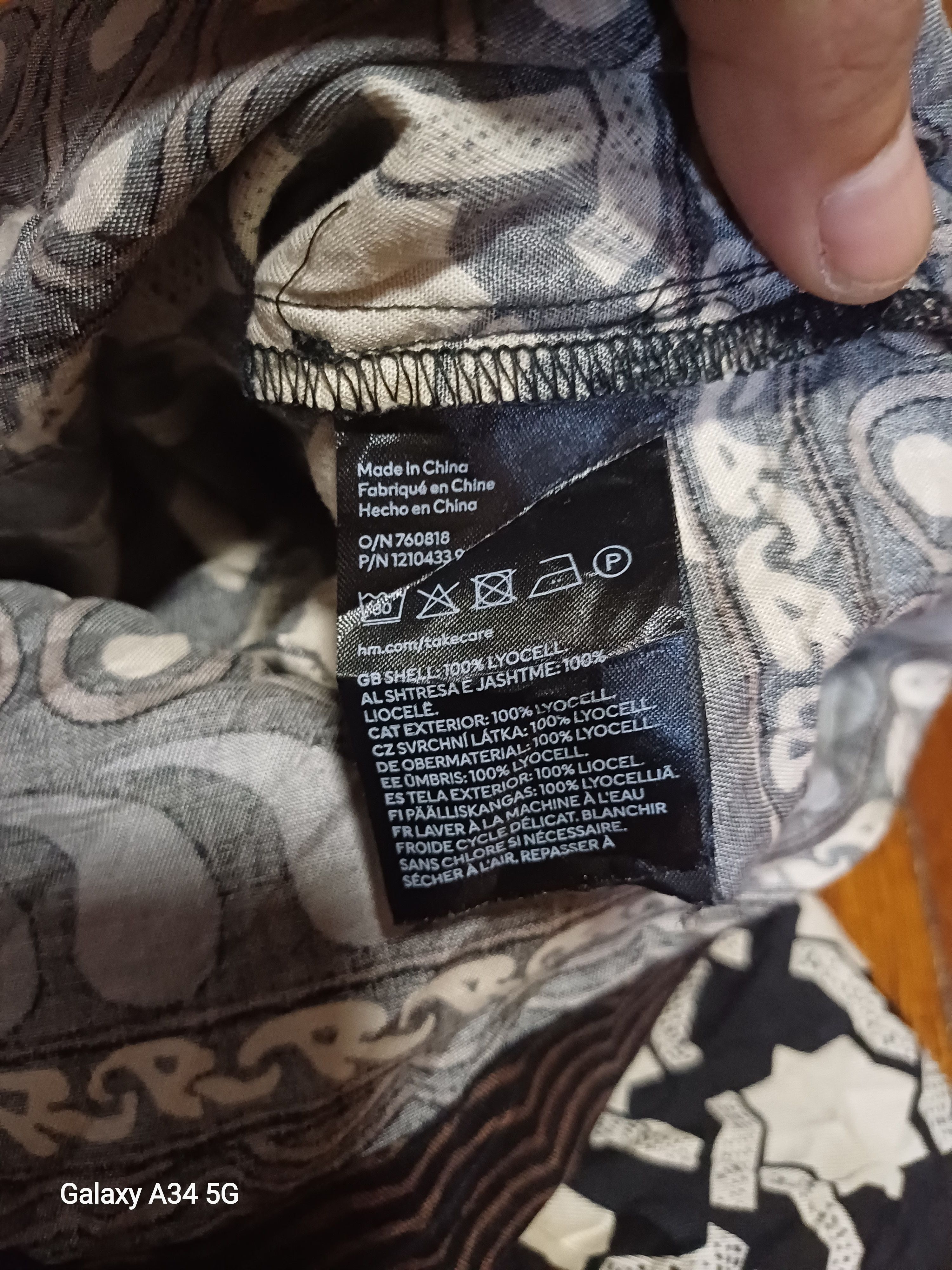 H&M H&M Size US XXL / EU 58 / 5 - 5 Thumbnail