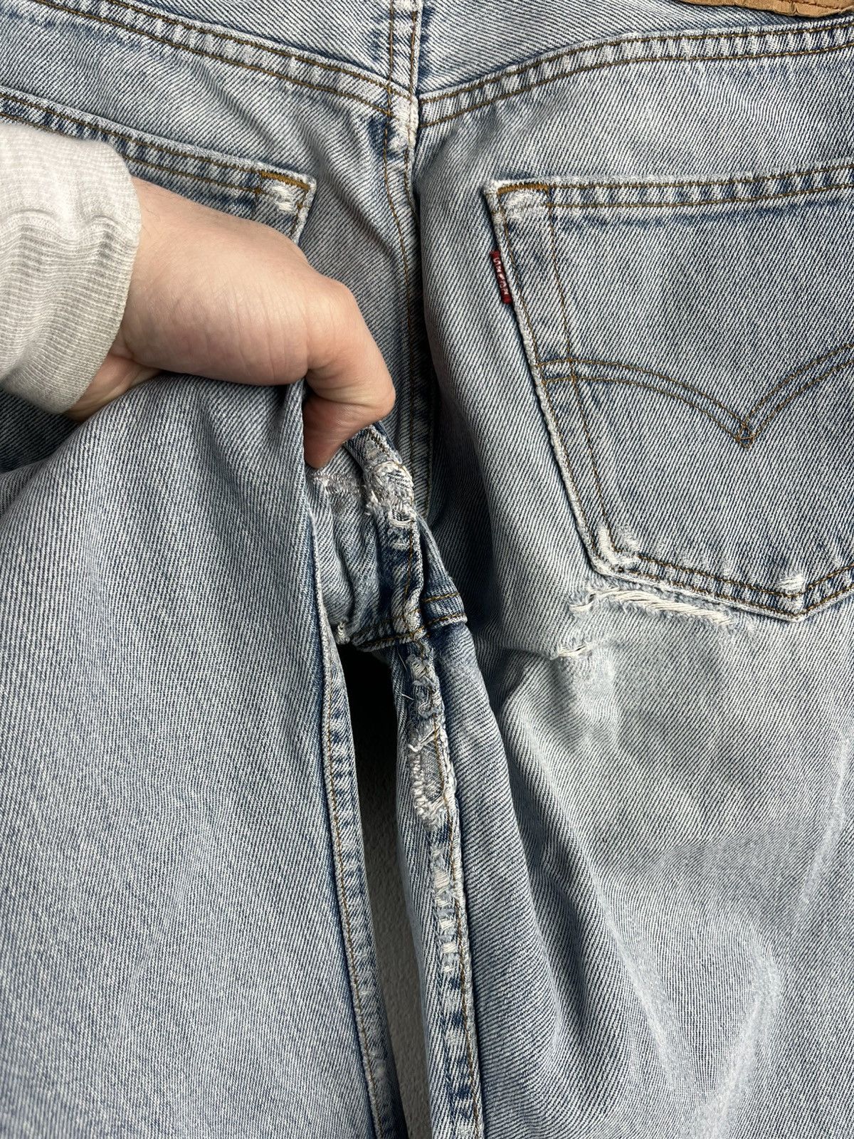 Levi's Levis 501 denim pants size 31-32 Size US 31 - 12 Thumbnail