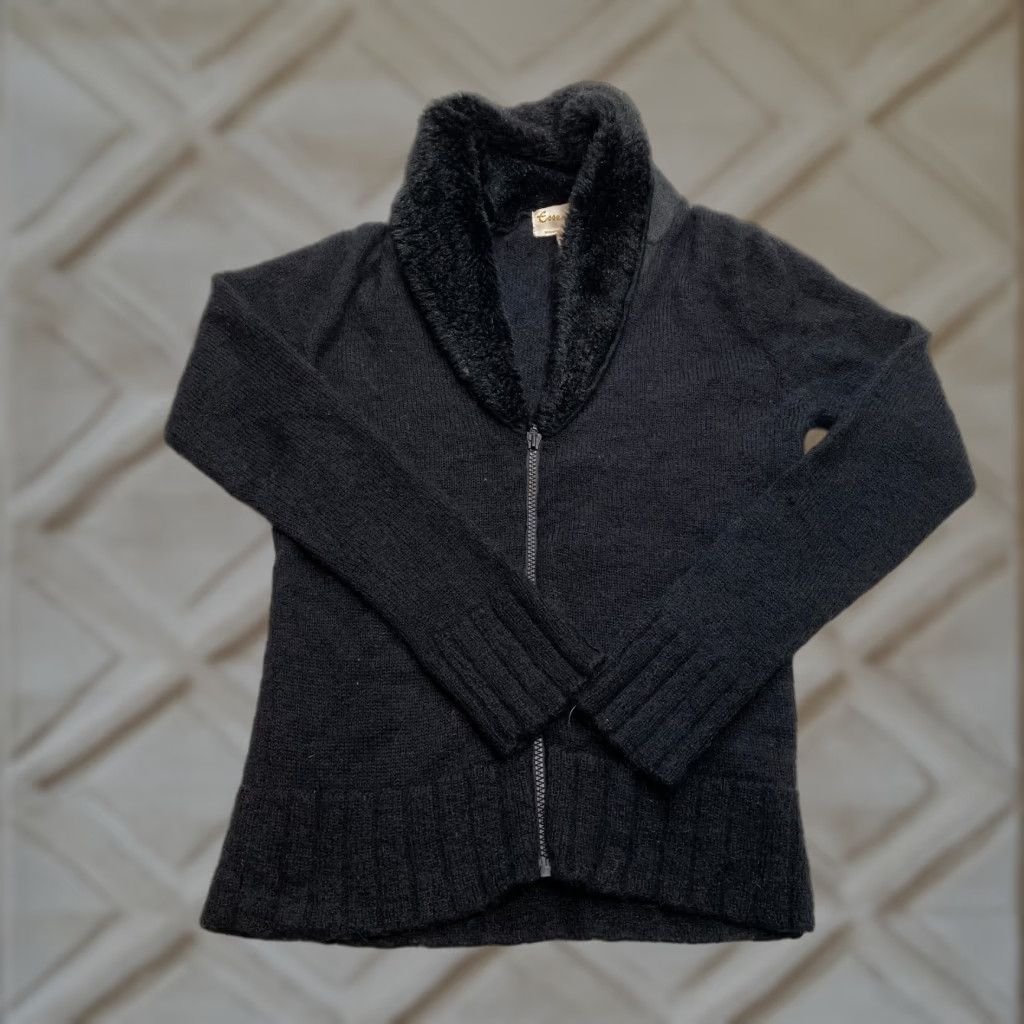Essentials Essentials by Newport Designed in New Zealand Sweater Womens Medium Black Full Zip Knit Size M / US 6-8 / IT 42-44 - 1 Thumbnail
