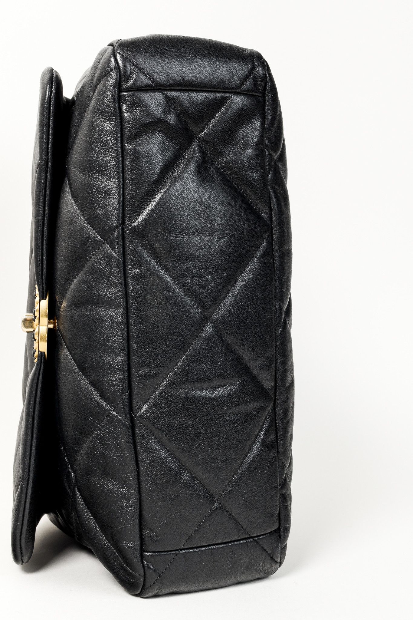 Chanel Chanel Maxi 19 Large Two-Tone Chain Black Leather Flap Bag Size ONE SIZE - 5 Thumbnail