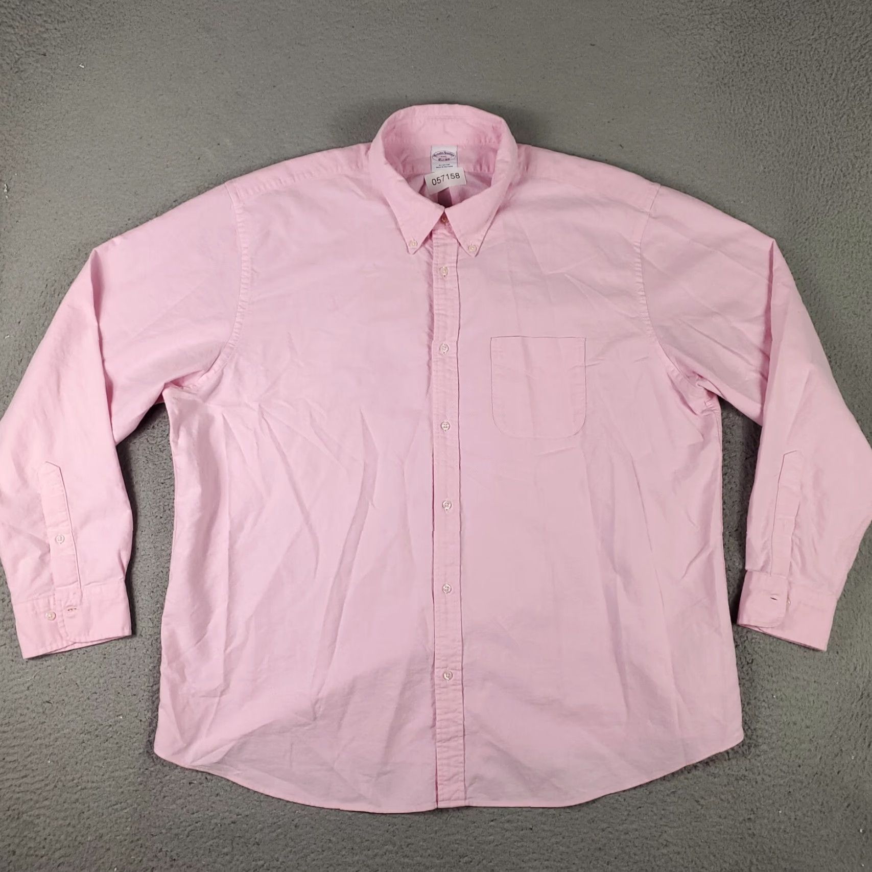 Brooks Brothers VINTAGE Brooks Brothers Men's Button-Up Shirt 2XL Long Sleeve Pink Casual Classic American Size US XXL / EU 58 / 5 - 2 Thumbnail
