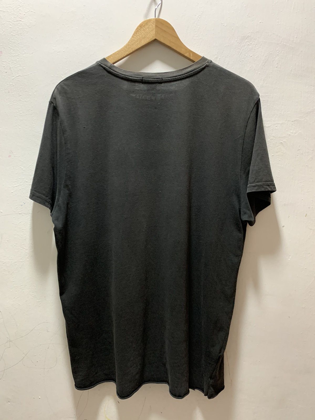 Band Tees Guns N' Roses Distressed Faded T-shirt Size US L / EU 52-54 / 3 - 9 Thumbnail