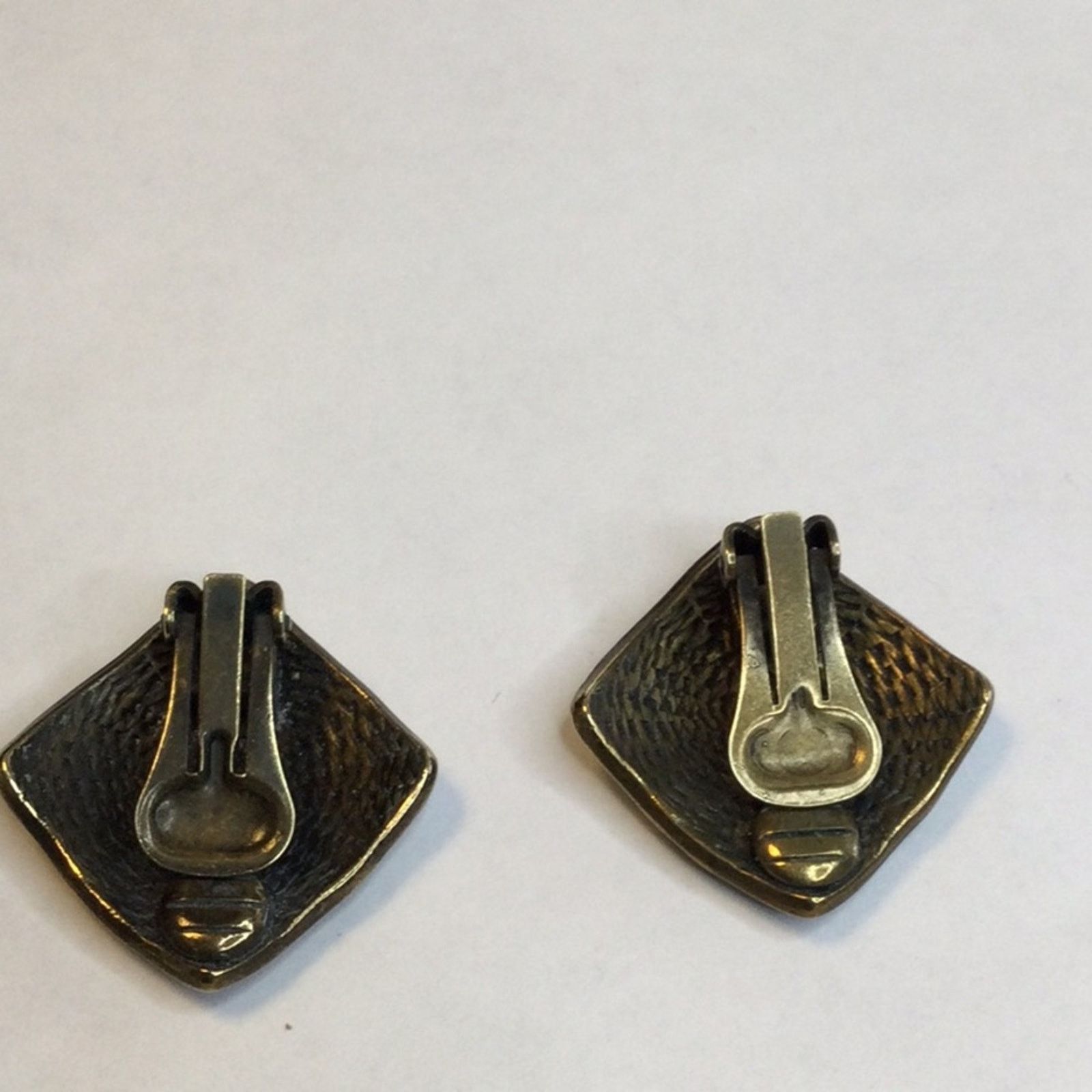 Other Vintage Modernist Bronze Tribal Aztec Design ClipOn Earrings Size ONE SIZE - 9 Thumbnail