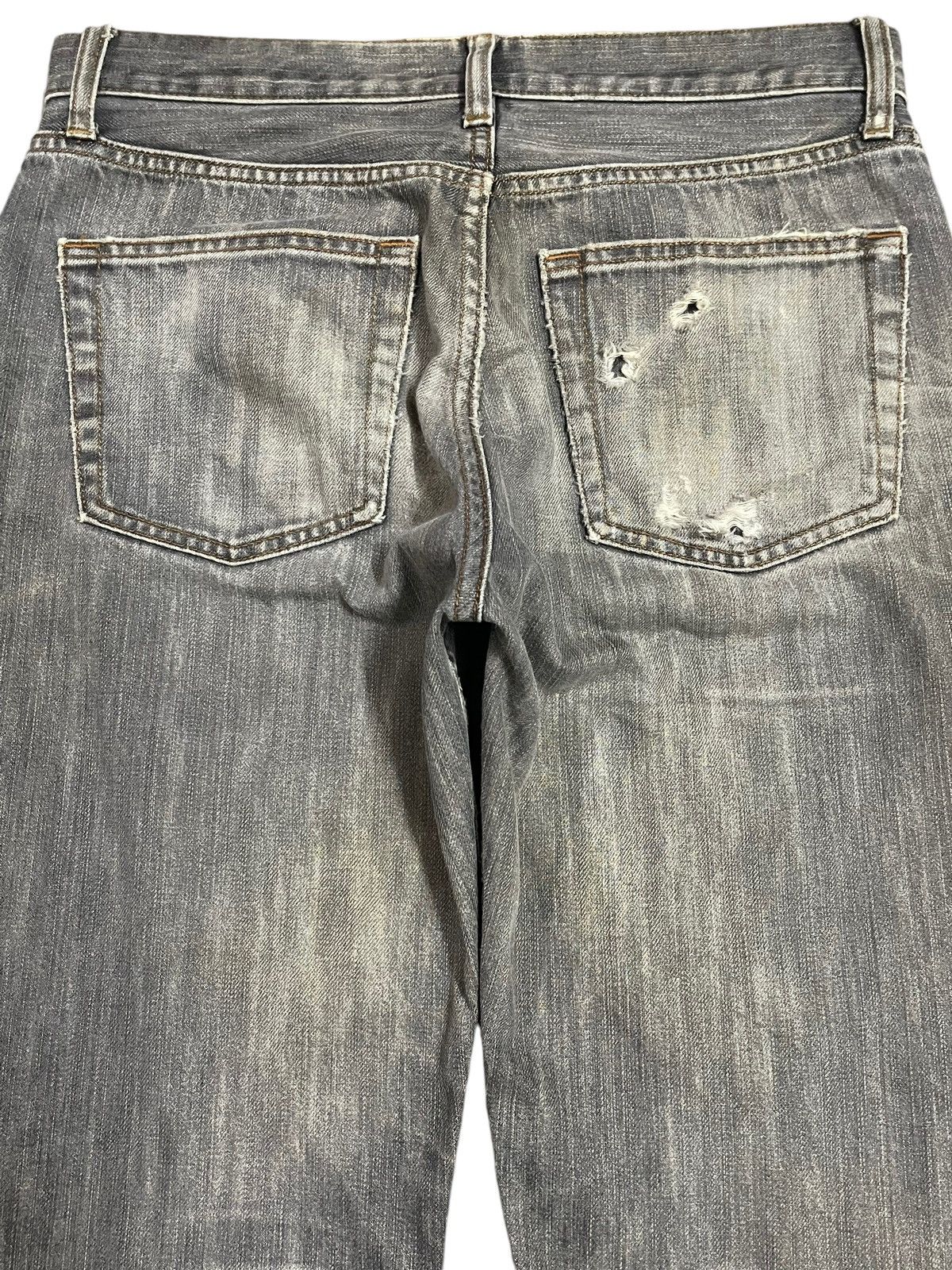 Uniqlo Vintage Japanese Uniqlo Faded Wash Style Distressed Jeans Size US 30 / EU 46 - 5 Thumbnail