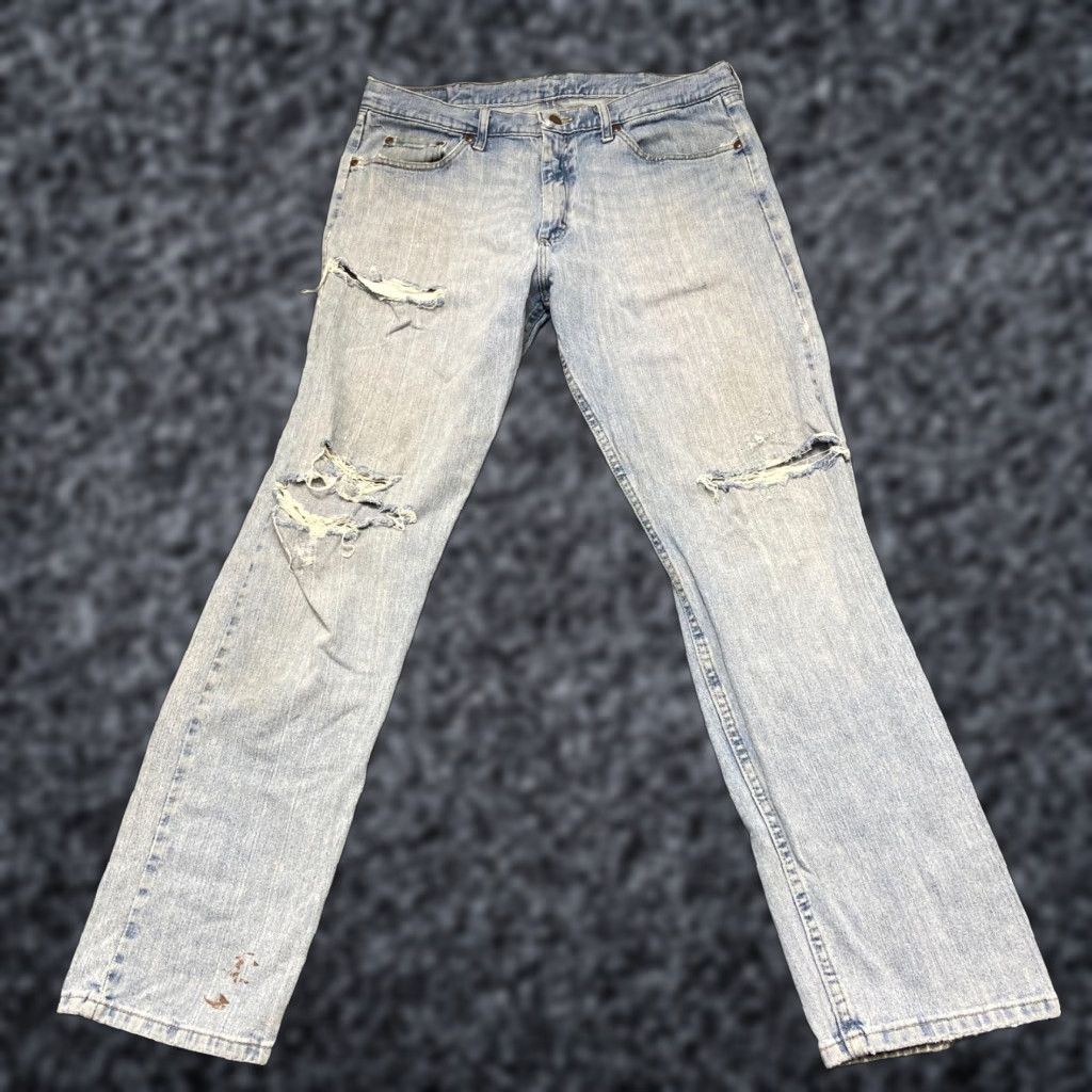Wrangler Wrangler Jeans Mens 36x32 Blue Denim Cotton Distressed Light Wash Regular Fit Jeans Size US 36 / EU 52 - 1 Thumbnail