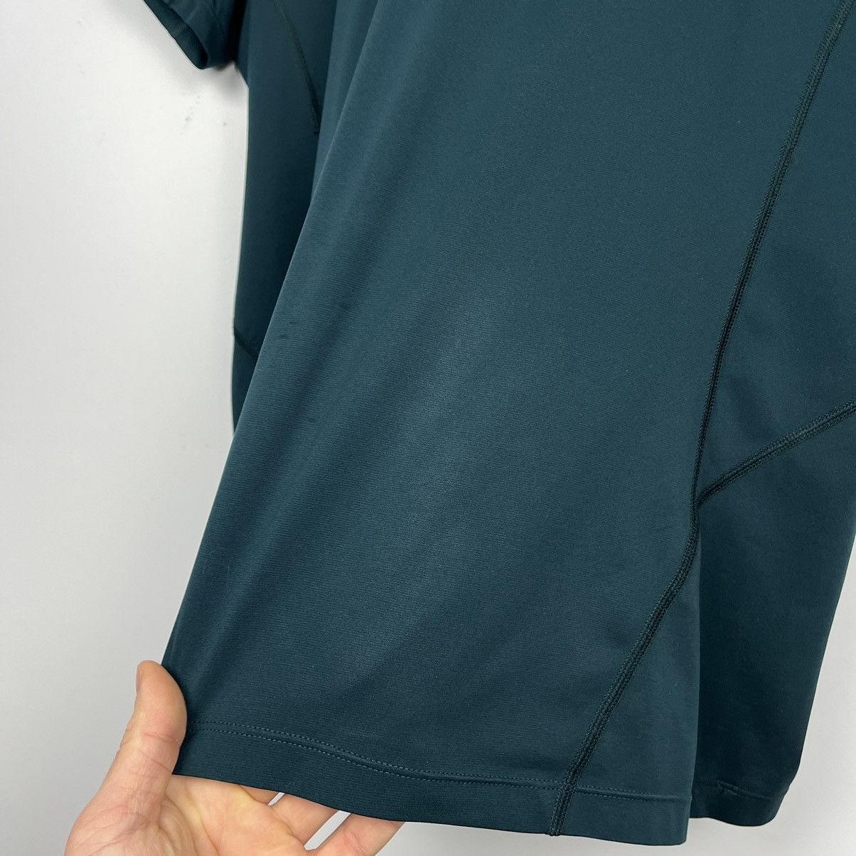 Arc'teryx Arc’teryx big logo bird gorpcore tee Size US L / EU 52-54 / 3 - 13 Thumbnail
