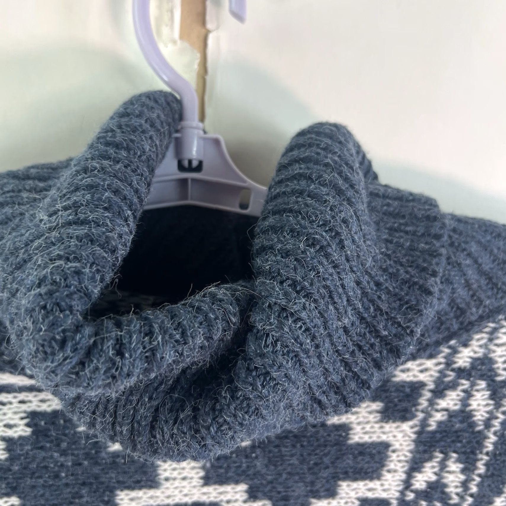 Vintage Buckle Cowl Neck Cropped Sweater Womens Size S Blue/Gray Size S / US 4 / IT 40 - 4 Thumbnail