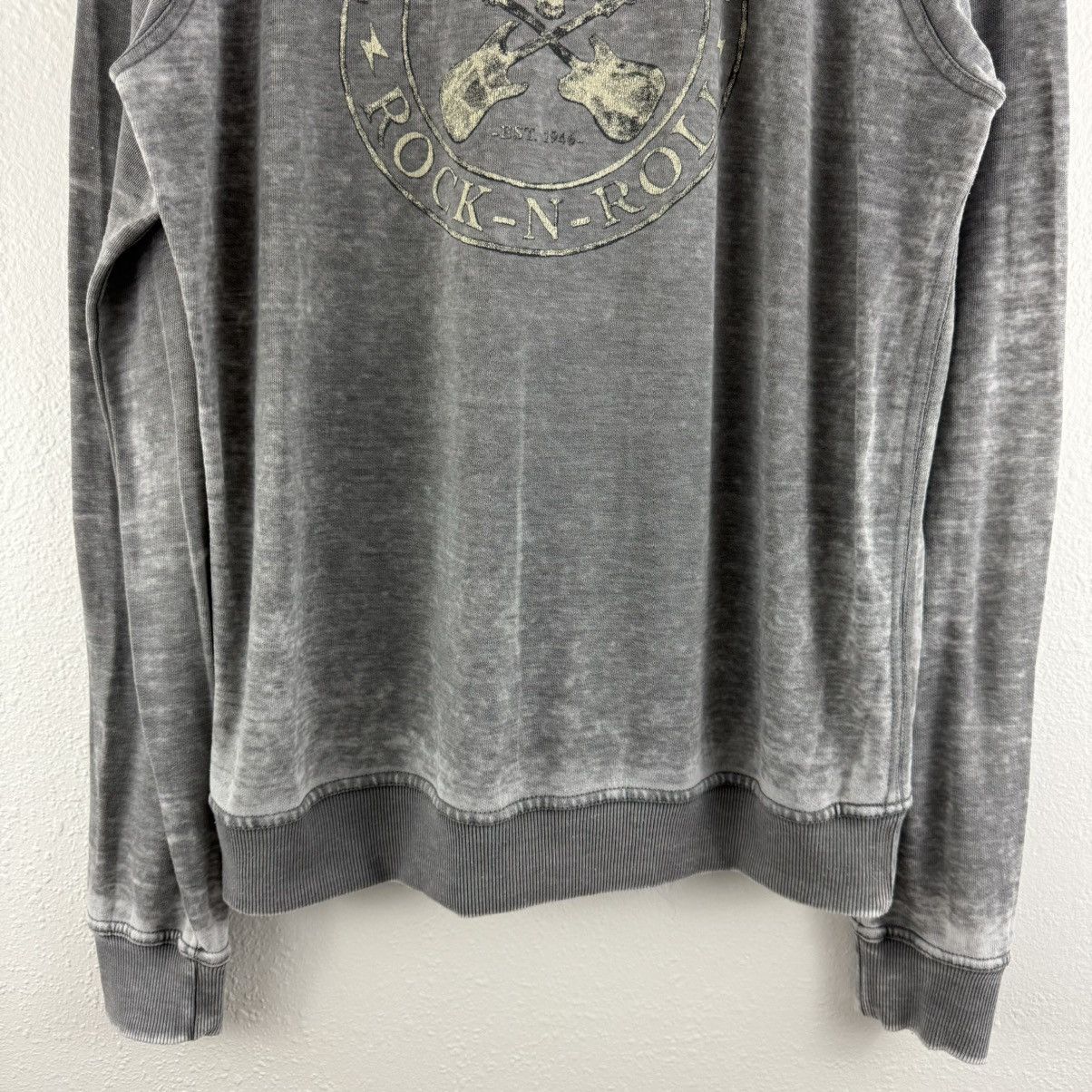 Lucky Brand LUCKY BRAND Grey Fender Skull Rock N Roll Burnout Sweatshirt Size US M / EU 48-50 / 2 - 6 Thumbnail