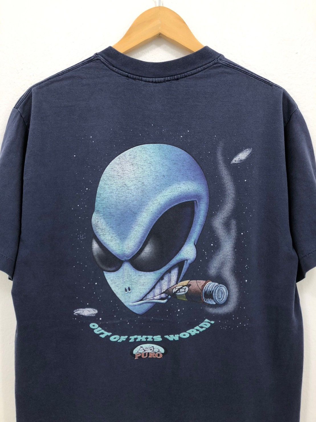 Vintage Vintage 1990's Alien Out of This World shirt ASH PURO wts01 Size US L / EU 52-54 / 3 - 1 Thumbnail