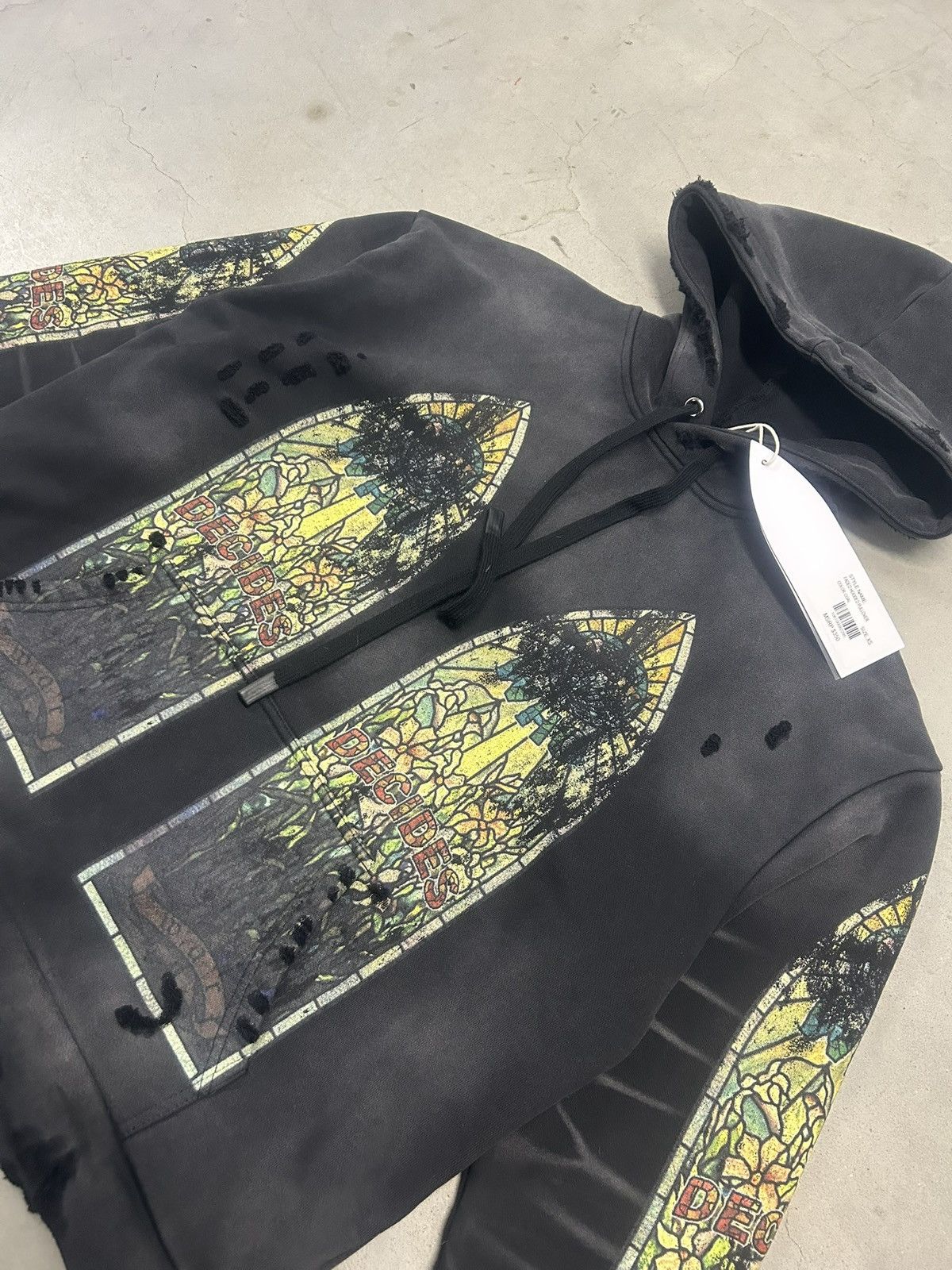 Who Decides War Who Decides War Black Faded Pullover Hoodie X-Small New Size US XS / EU 42 / 0 - 2 Thumbnail