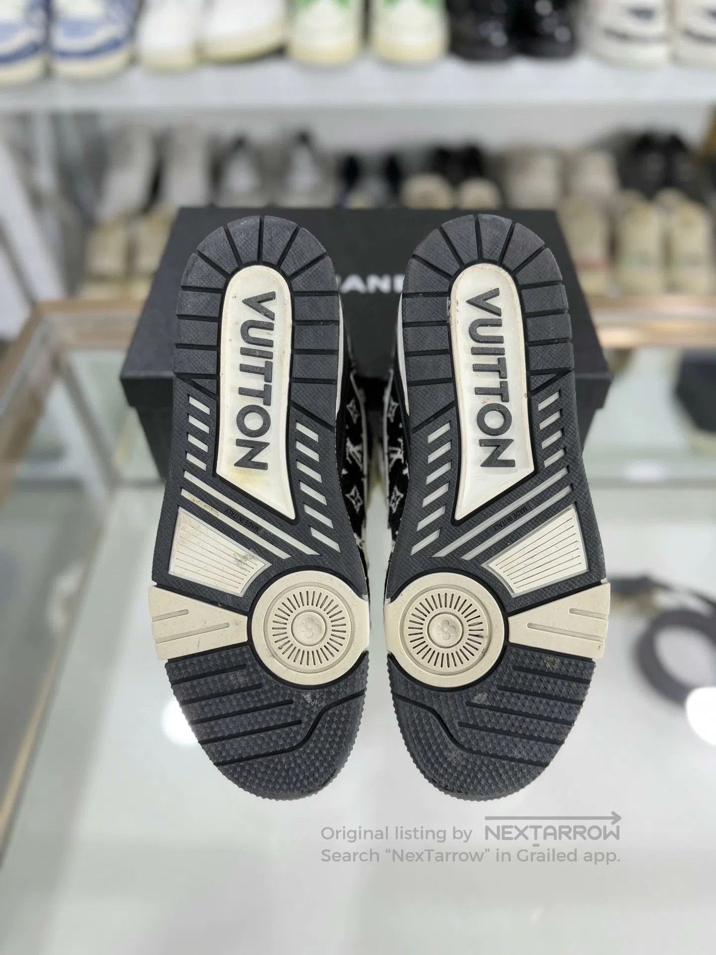 Louis Vuitton Louis Vuitton LV Trainer Black White Velvet Men's Size 41. Size US 8 / EU 41 - 4 Thumbnail