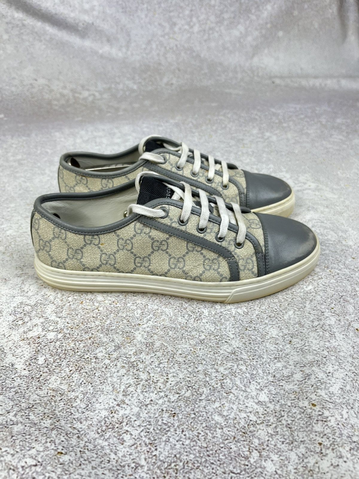 Gucci Gucci Canvas Leather Trim Embellishment Sneakers Women's 9 Size US 9 / IT 39 - 1 Thumbnail