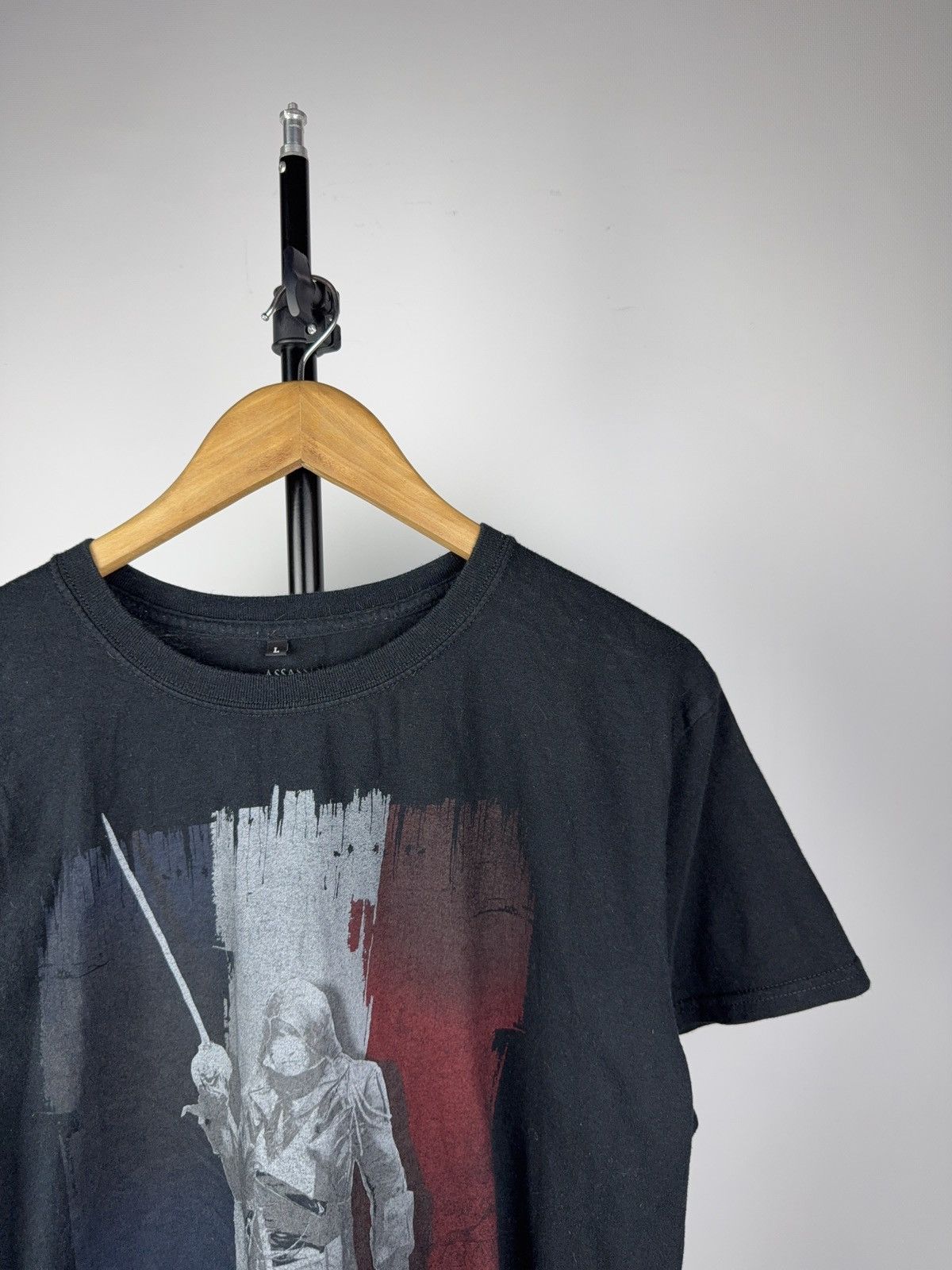 Vintage Official 2014 Assassin’s Creed Unity Bioworld Graphic Tee Size US L / EU 52-54 / 3 - 2 Thumbnail