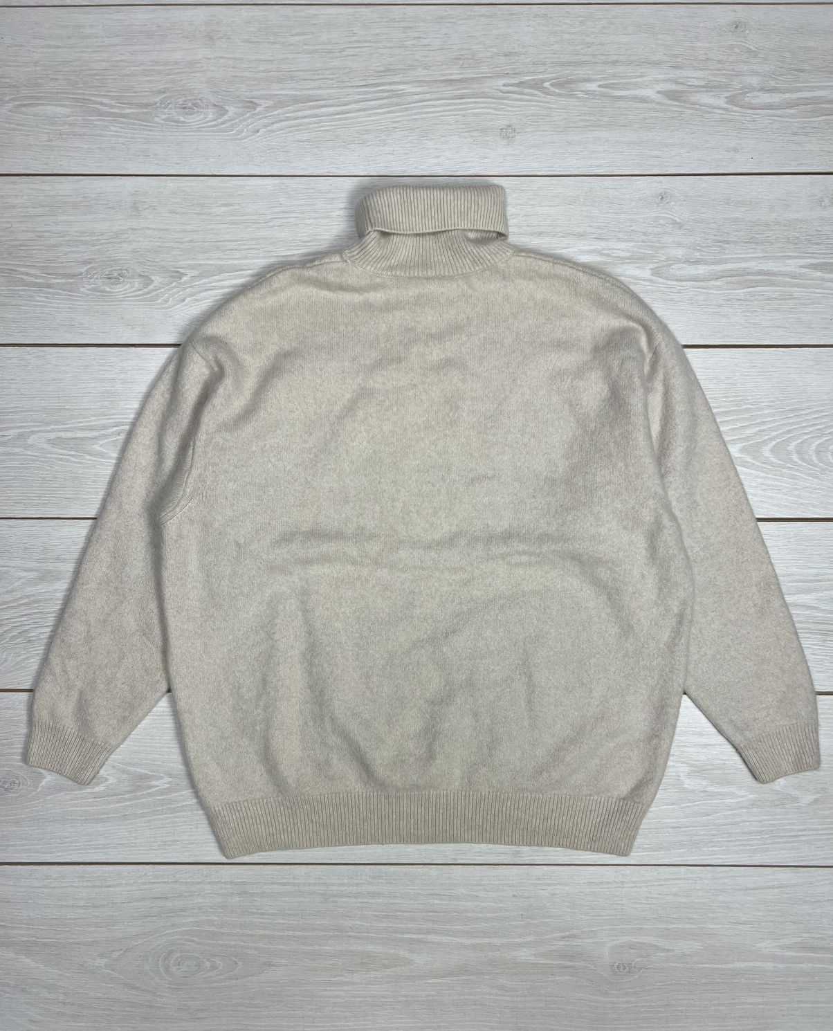 Balenciaga Balenciaga Big Logo Oversized Wool Cashmere Sweater Size US L / EU 52-54 / 3 - 7 Thumbnail