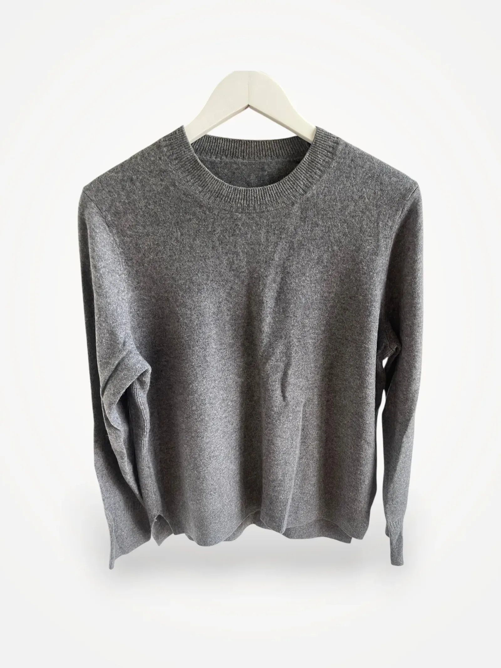 H&M H&M Sweater Size L / US 10 / IT 46 - 1 Thumbnail
