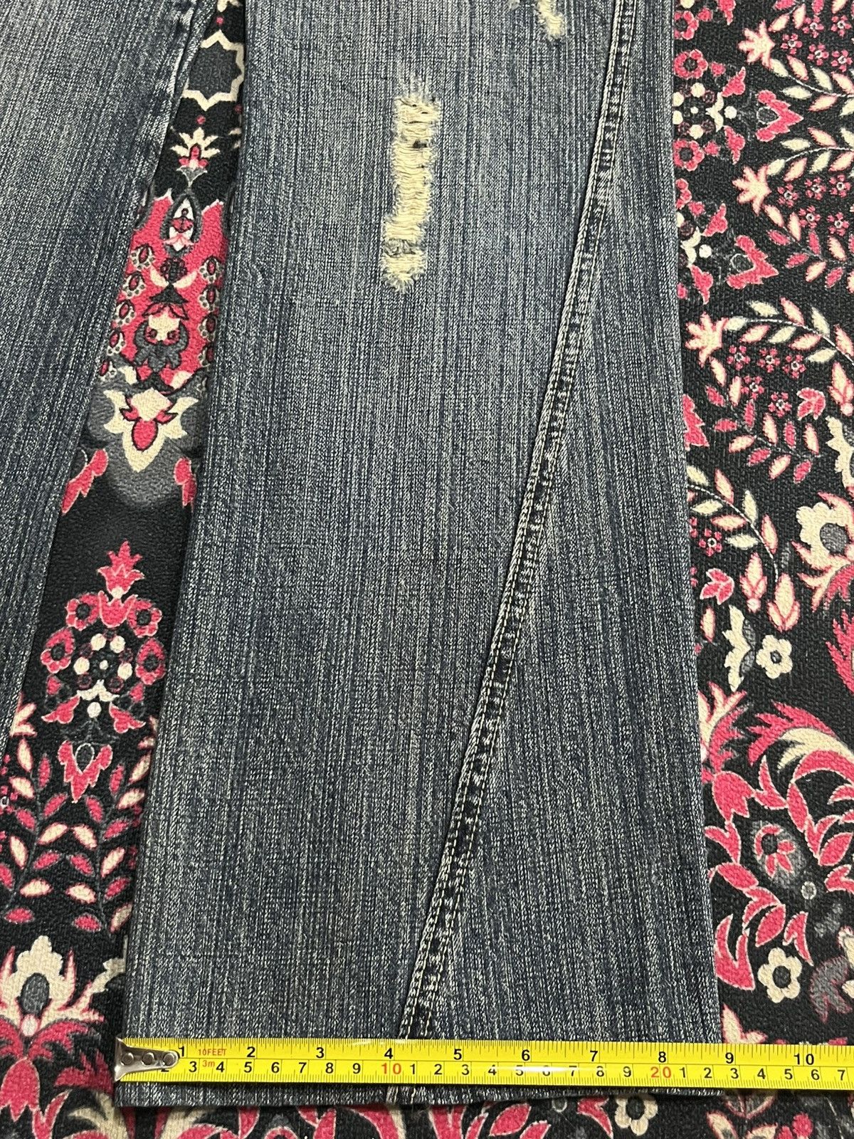 Tornado Mart Tornado Mart Python Pocket Distressed Blue Wash Flare Jeans Size 30" / US 8 / IT 44 - 16 Thumbnail