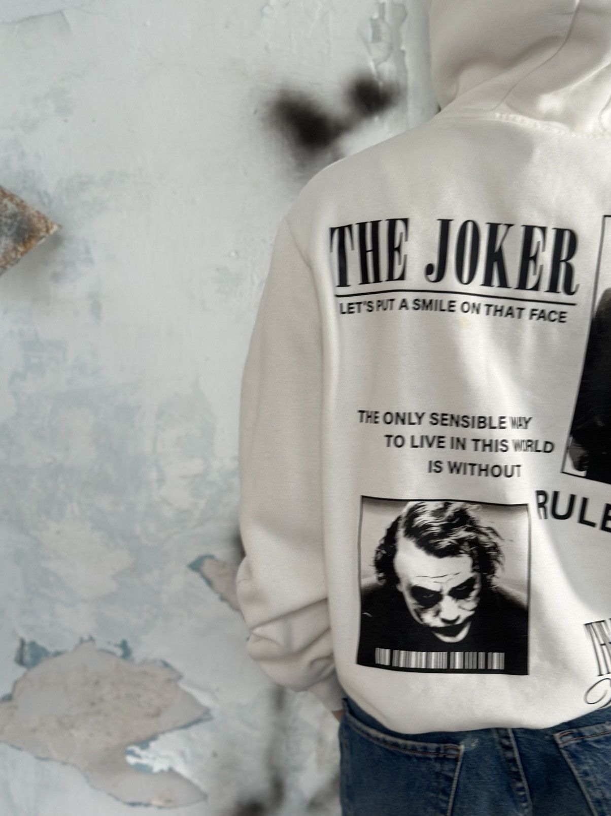 DC Comics VTG Joker Hoodie Big Logo Size L Trashed 00s USA Hype Staff Size US L / EU 52-54 / 3 - 6 Thumbnail