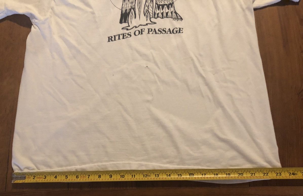 Vintage Vintage 1993 “Rites of Passage” T Shirt S/XL Size US XL / EU 56 / 4 - 6 Thumbnail