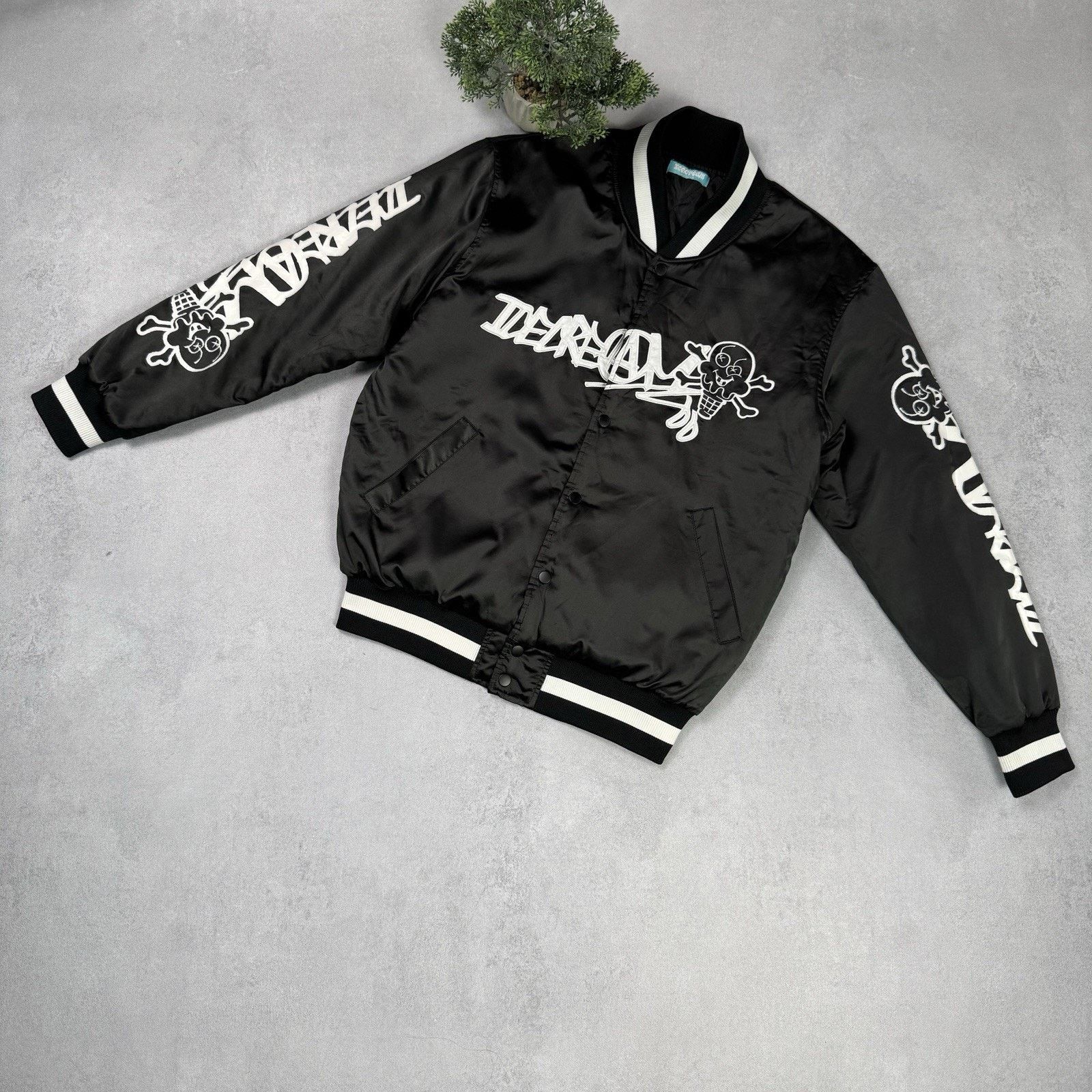 Icecream Icecream X Jun Inagawa Varsity Jacket Size M Black Bomber Size US M / EU 48-50 / 2 - 1 Thumbnail